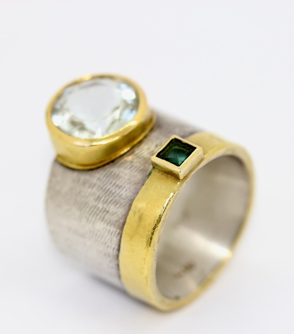 Modern Designer Ring Sterling Silver and 21.6 Karat Gold with Aquamarine and Tourmaline For Sale