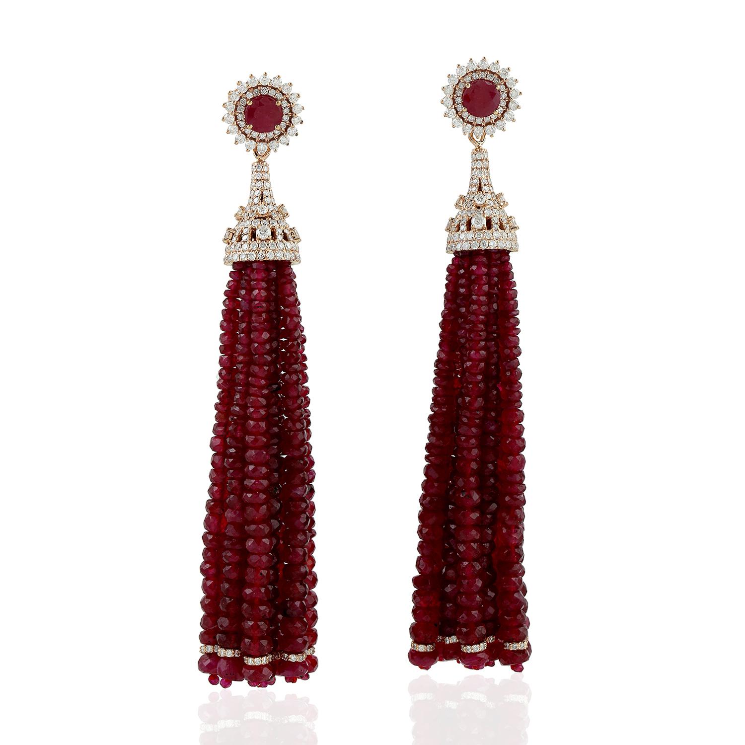 Round Cut Designer Ruby Tassel Dangle Earring Made in 18k Gold with Diamonds For Sale