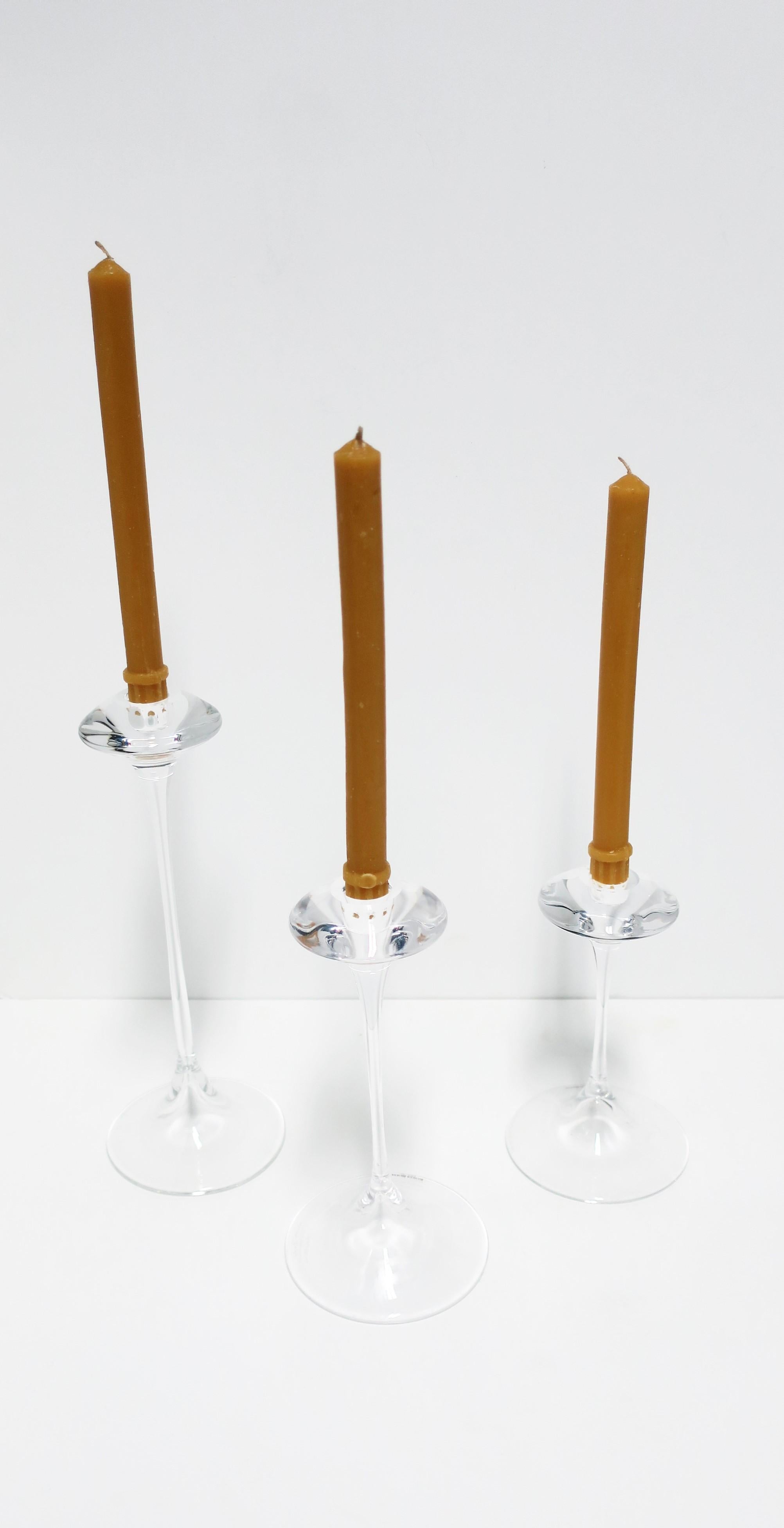 Scandinavian Modern Crystal Candlestick Holders Designer, Sweden, Set of 3 For Sale 3
