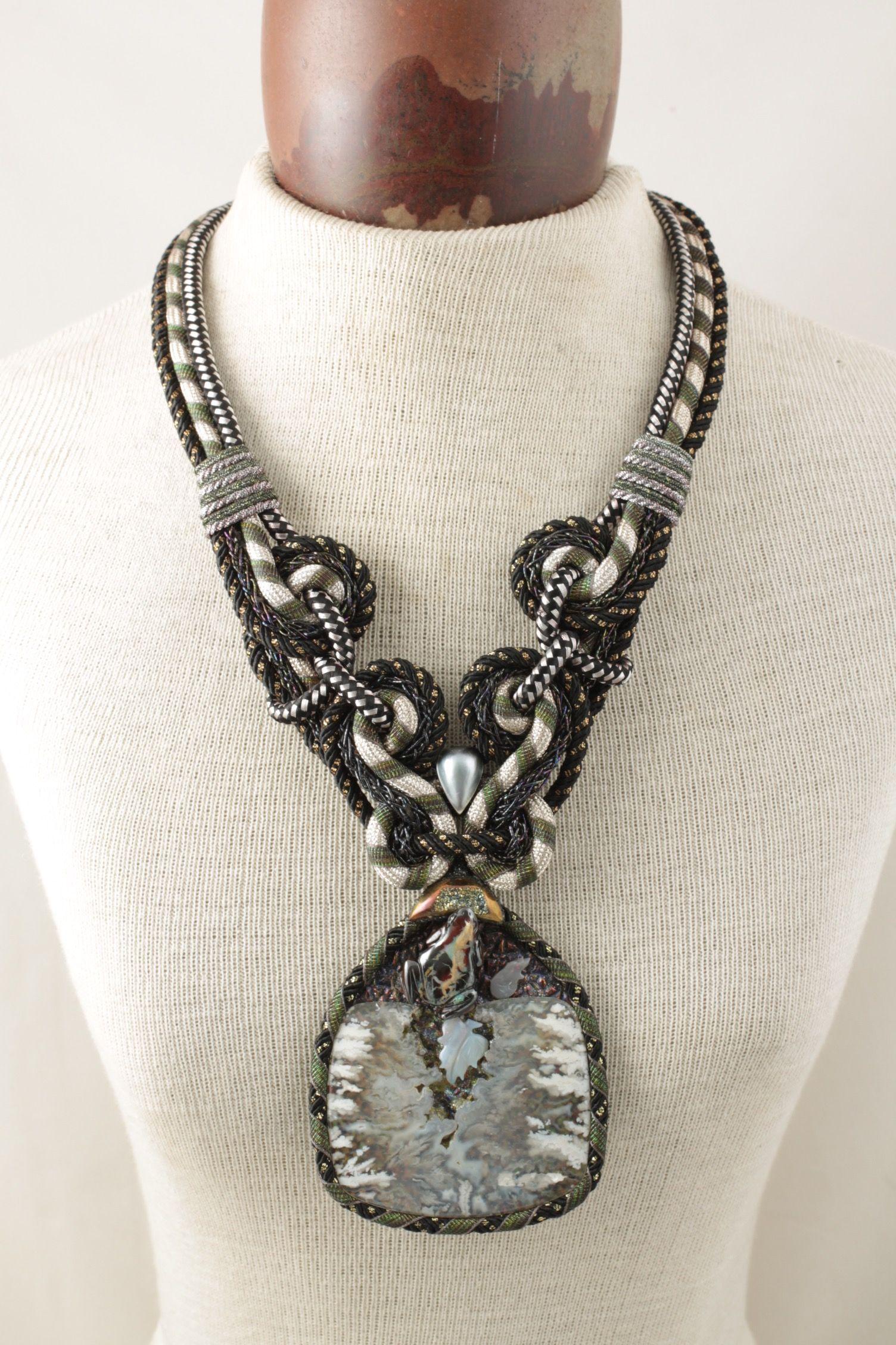 Designer Signature Alex & Lee Multi Gemstone Cord Statement Bib Necklace 1311 In New Condition For Sale In Montreal, QC