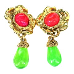 Designer Signed EMANUEL UNGARO PARIS Gripoix Pink and Green Lucite Clip Earrings