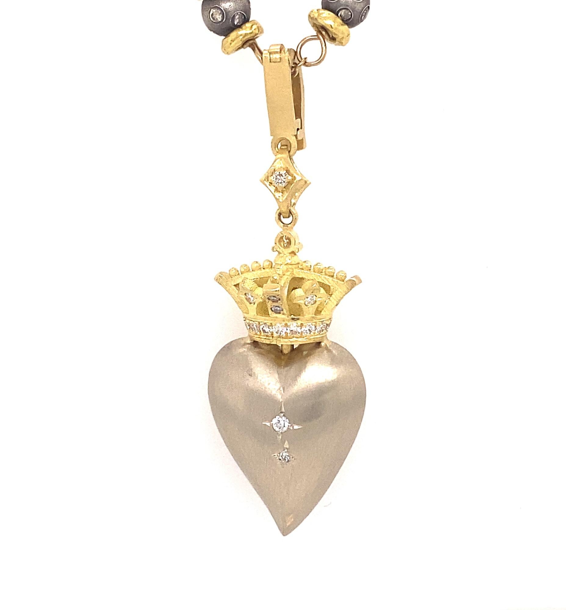 heart crown necklace