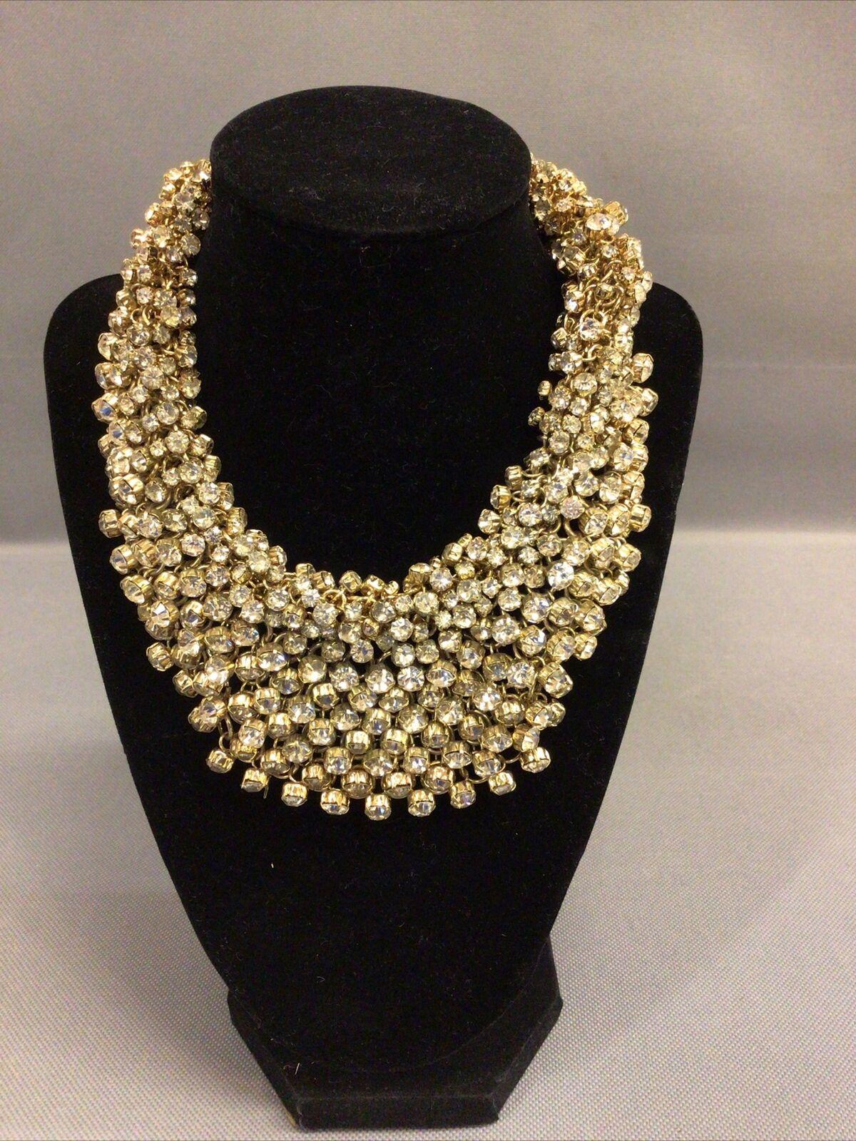 natasha statement necklace