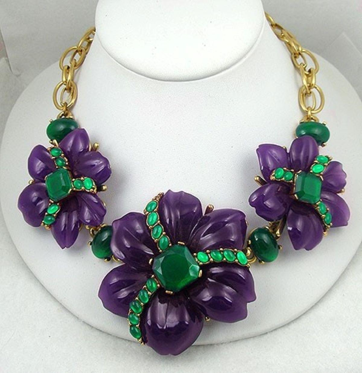 Modern Oscar de le Renta Purple and Green Choker Necklace 