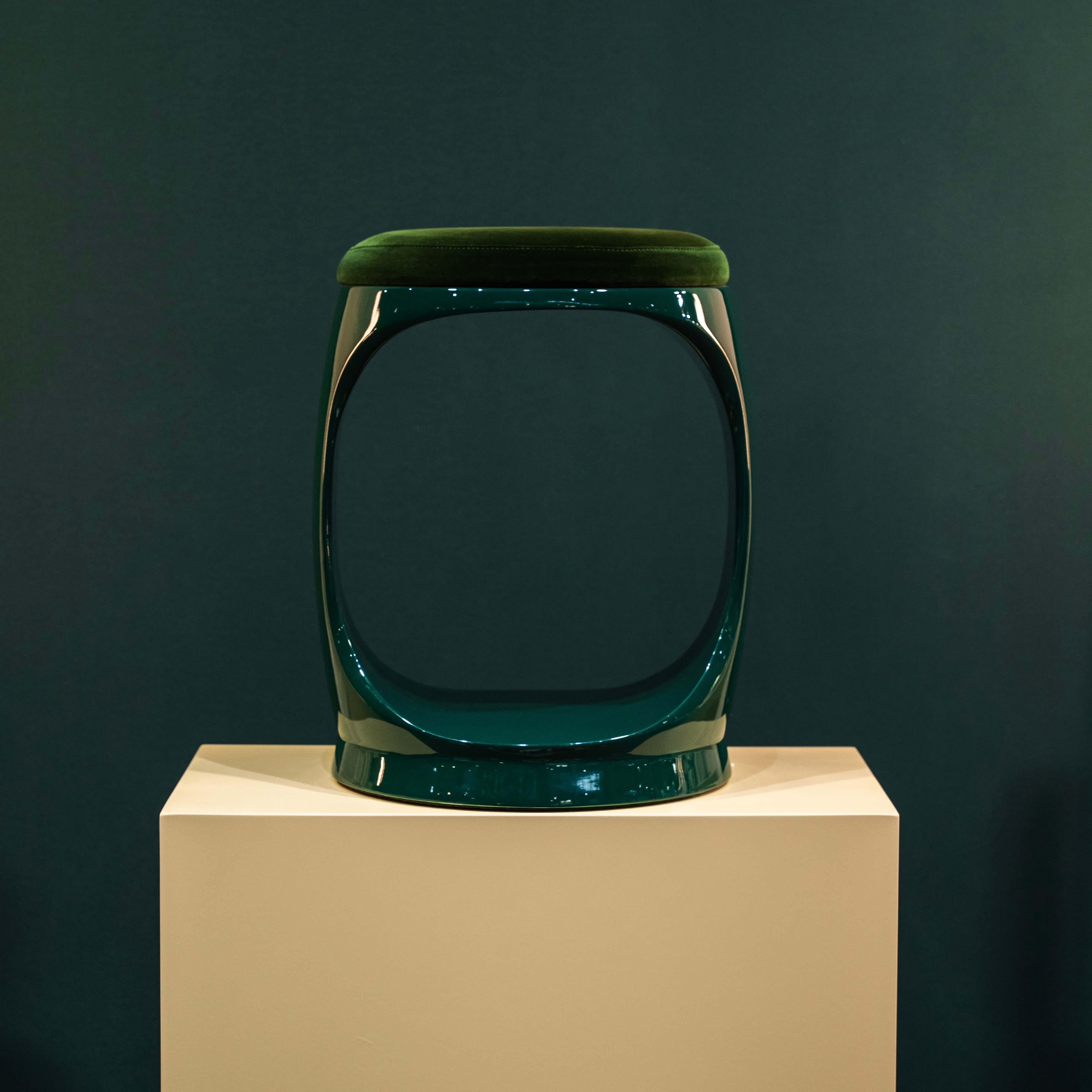 Forest Green Designer Stool made in Italy Signet Ring For Sale 12