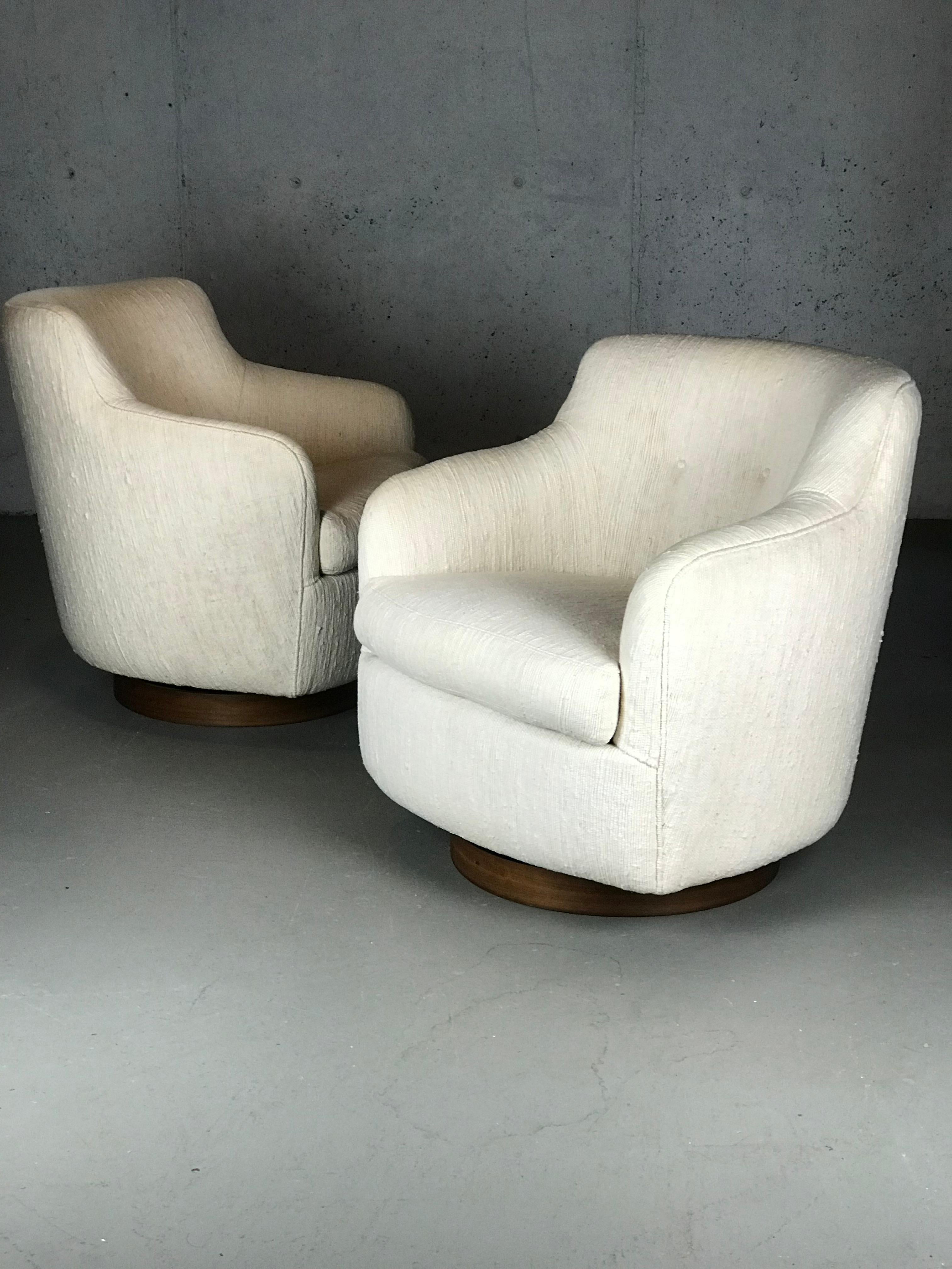 Mid-Century Modern Designer Swivel and Tilt Lounge Chairs by Milo Baughman for Thayer Coggin