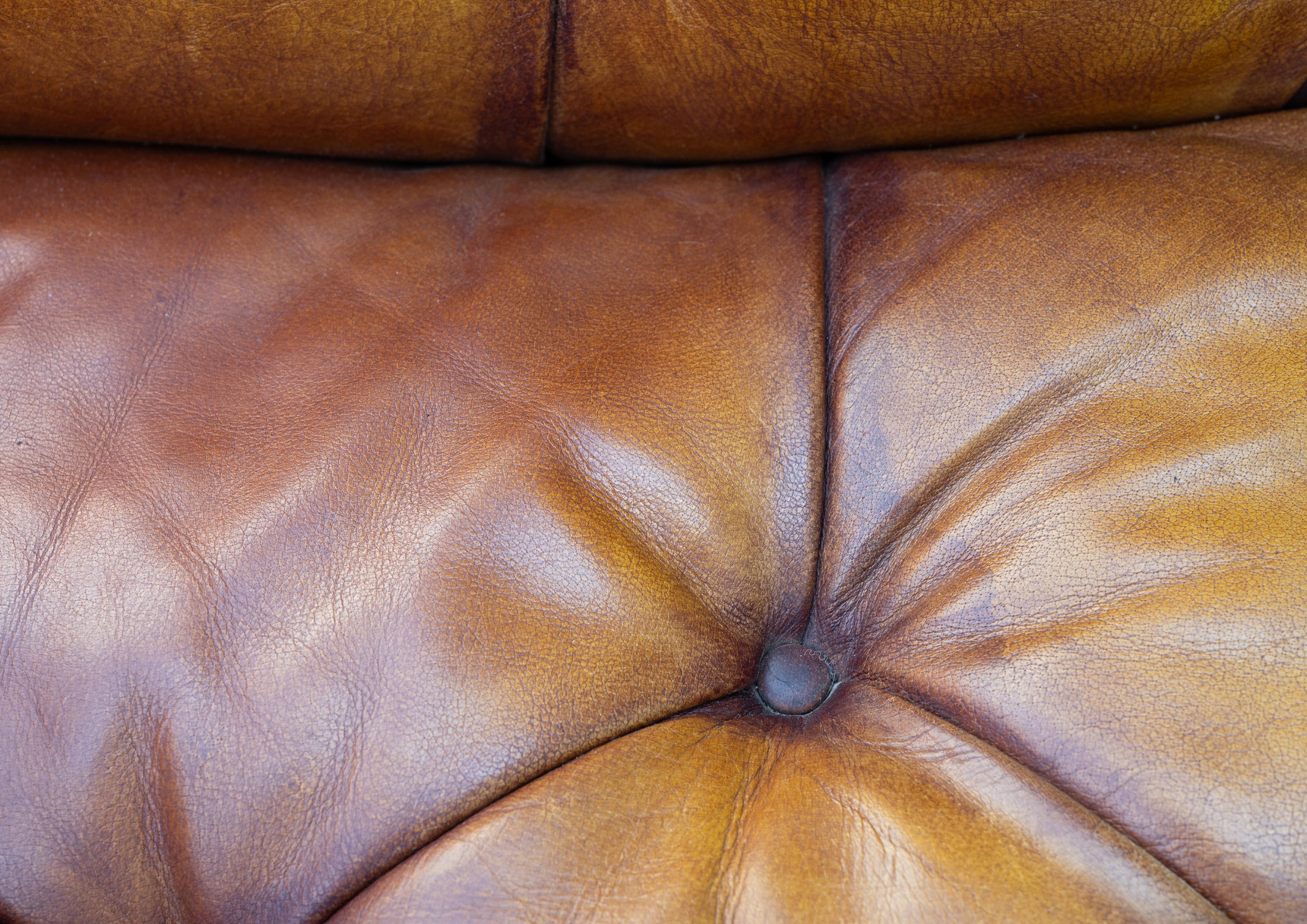Designer Tan Leather Victorian Style Chesterfield Club Chair & Footstool For Sale 3