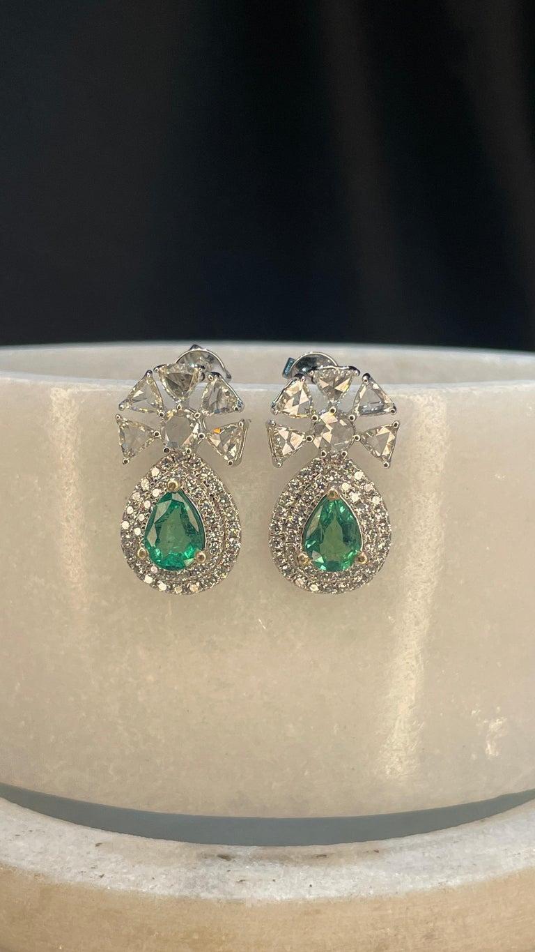 Designer Teardrop Earrings made in Emerald & Diamond with 14k White Gold For Sale 1