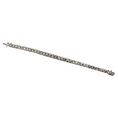 Designer Tennis Bracelet with 39 Diamond, DIF Quality, 36 Carats