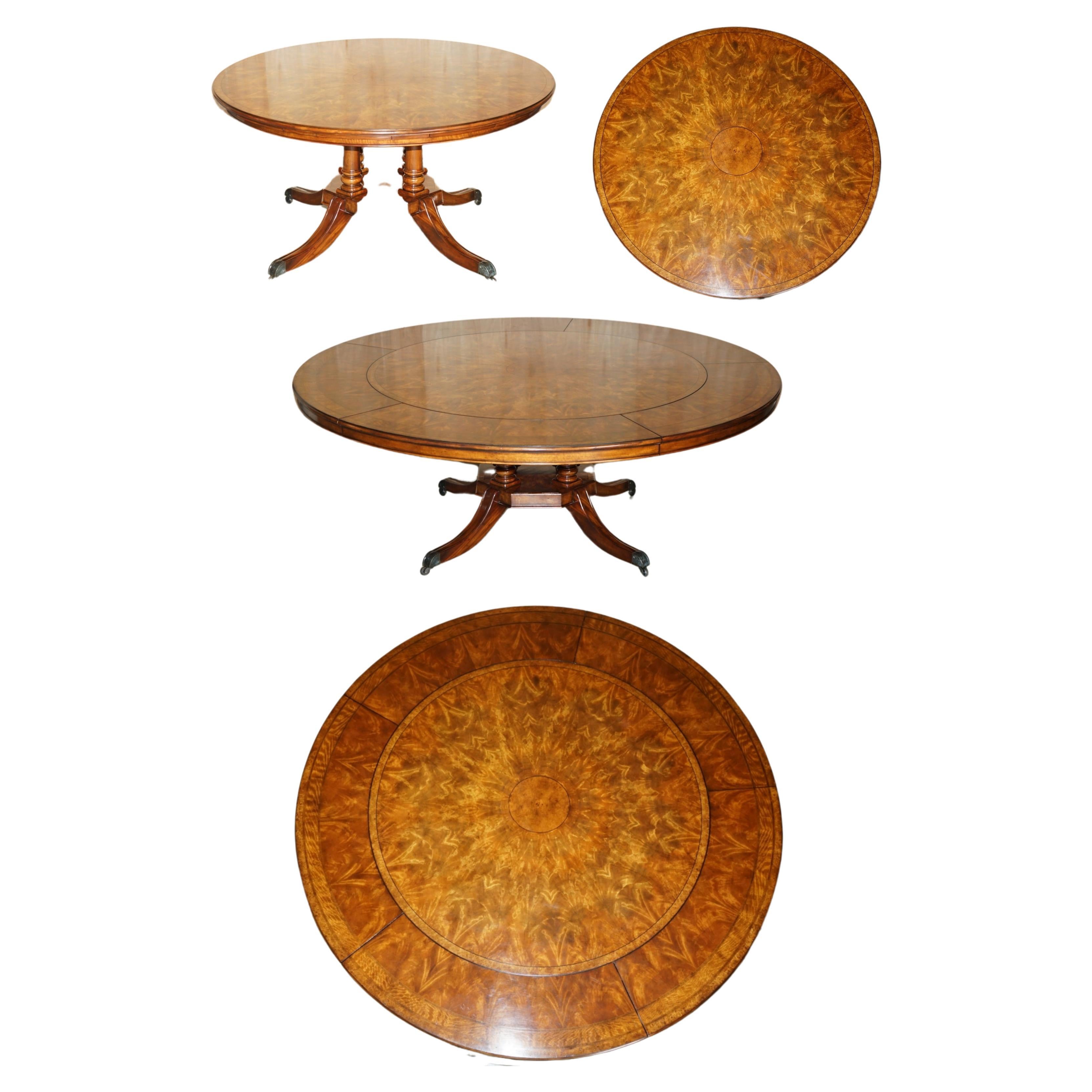  DESIGNER THEODORE ALEXANDER WALNUT EXTENDING ROUND JUPE DiNING TABLE For Sale