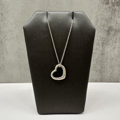 Designer Tiffany Co Peretti Heart Pendant Necklace Sterling Silver Estate
