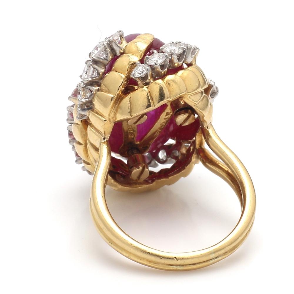 van cleef cabochon ring