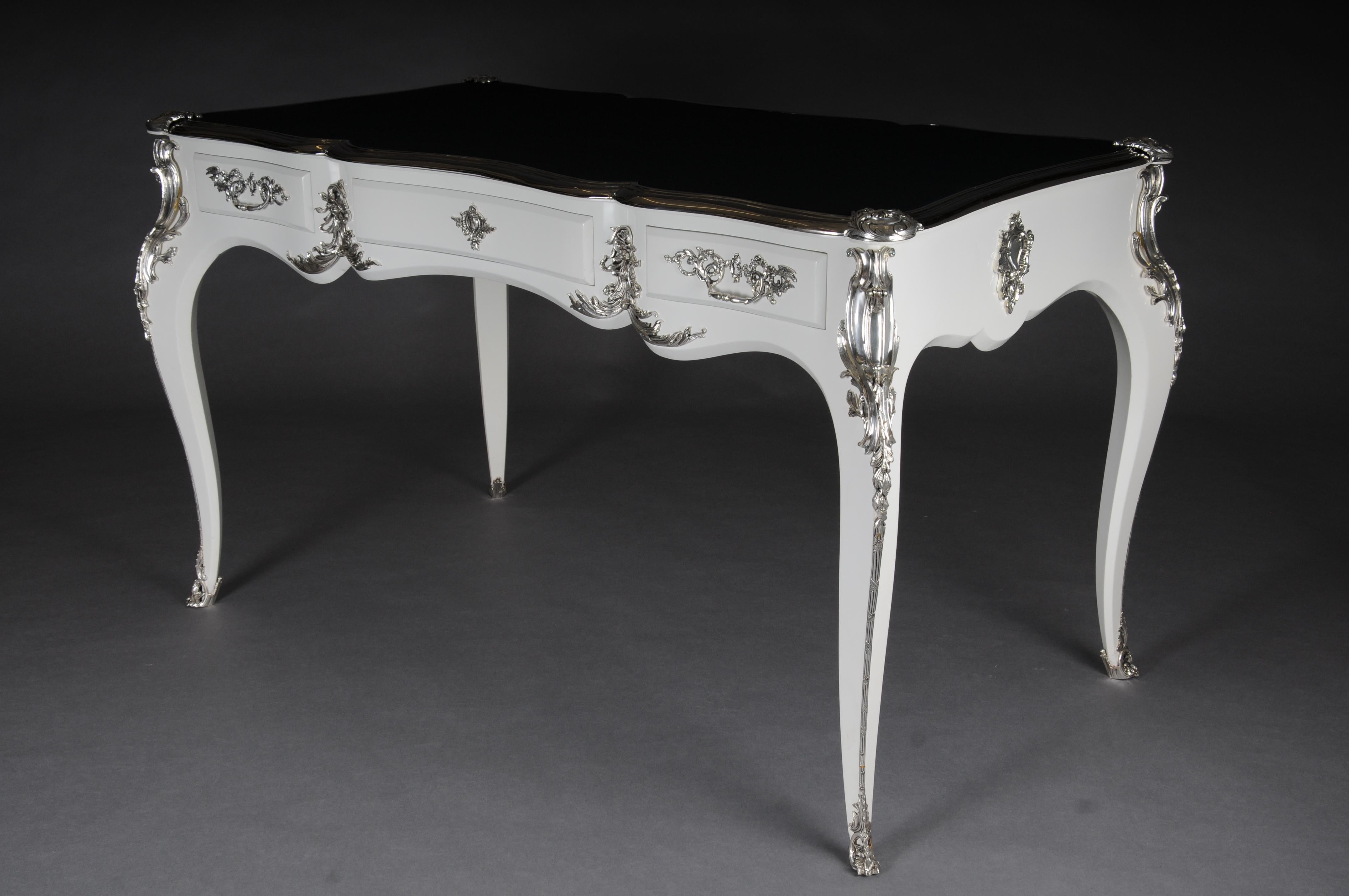 Designer-Schreibtisch/Bureau-Teller im Louis-XV-Stil, hochglänzend Weiß und Silber im Angebot 7