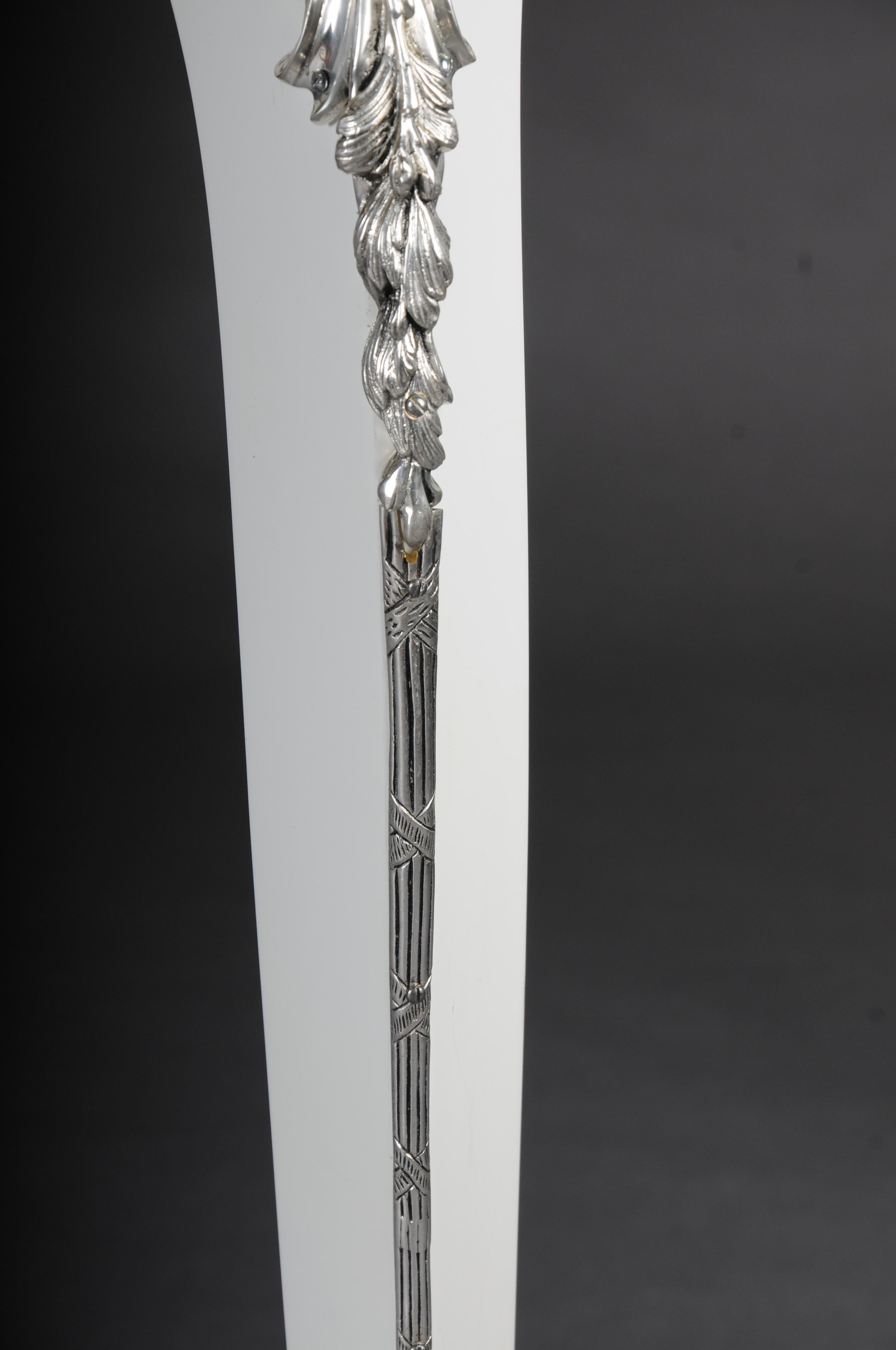 Designer-Schreibtisch/Bureau-Teller im Louis-XV-Stil, hochglänzend Weiß und Silber im Angebot 10