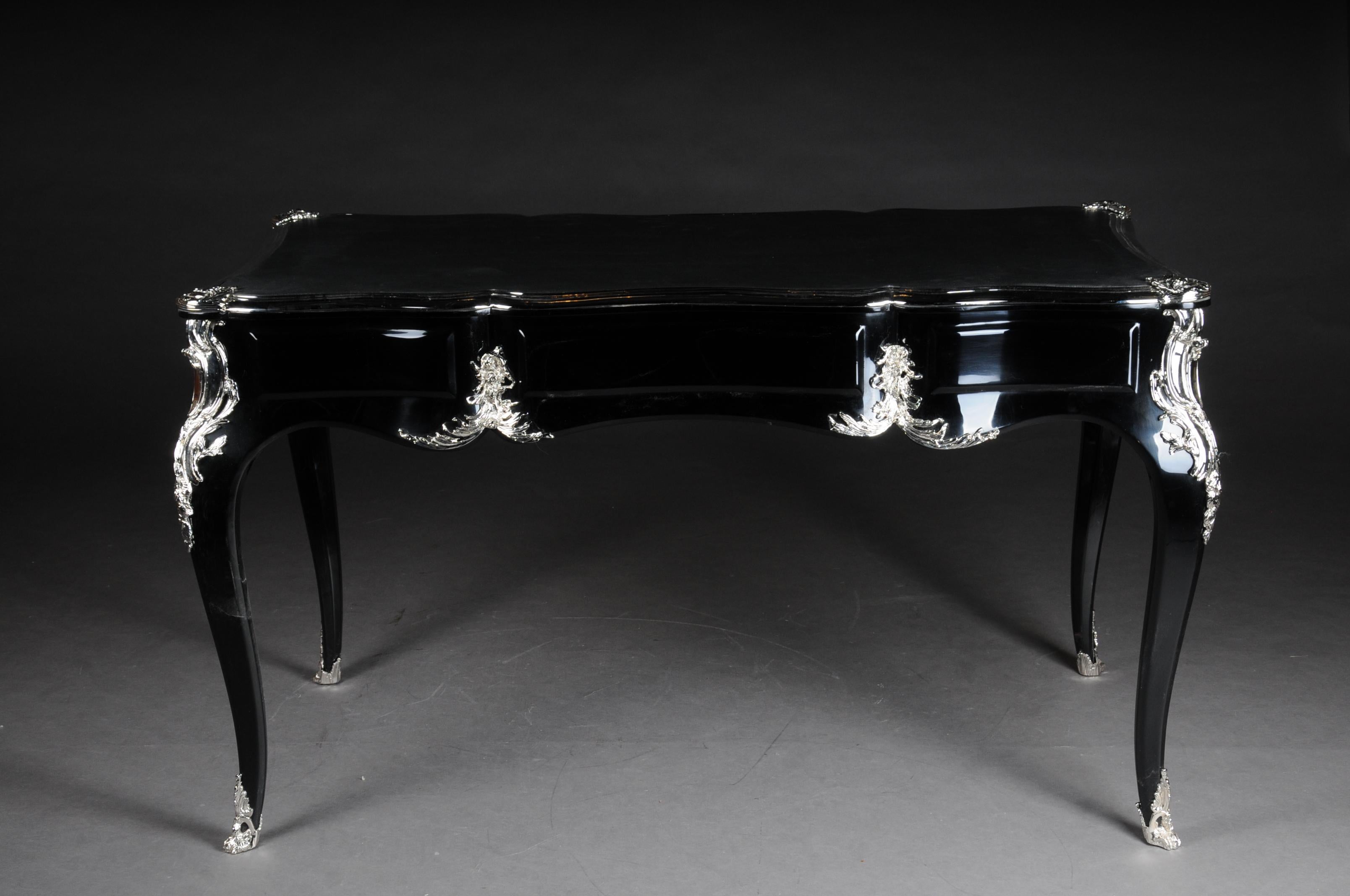 20th Century Designer Writing Desk / Bureau Plat in Louis XV Style, Piano Black For Sale