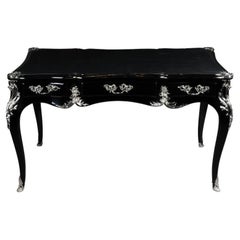 Escritorio de diseño / Bureau Plat en estilo Luis XV, negro piano
