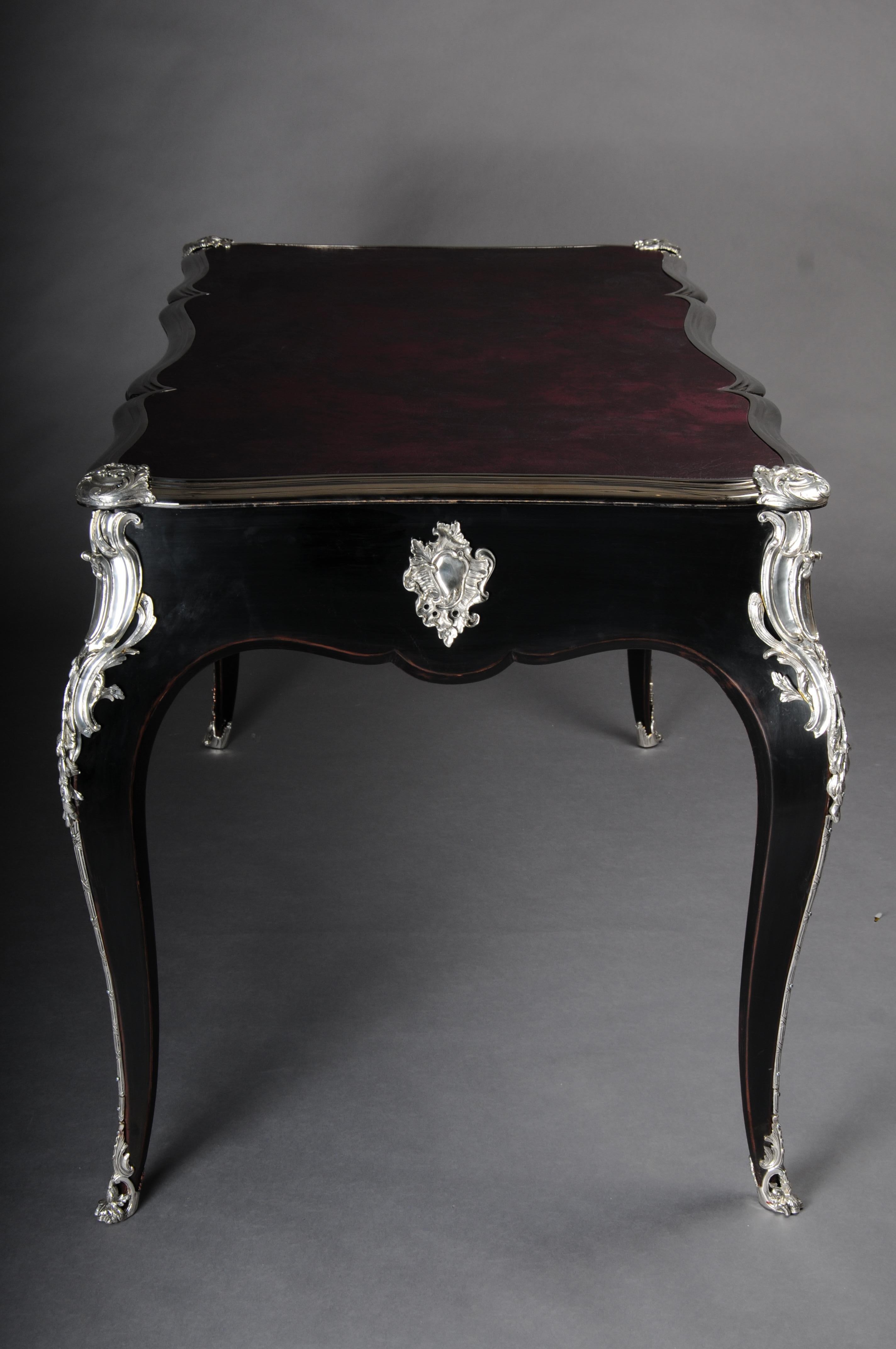 Scrivania di design / bureau plat in stile Luigi XV Piano Black con argento in vendita 8