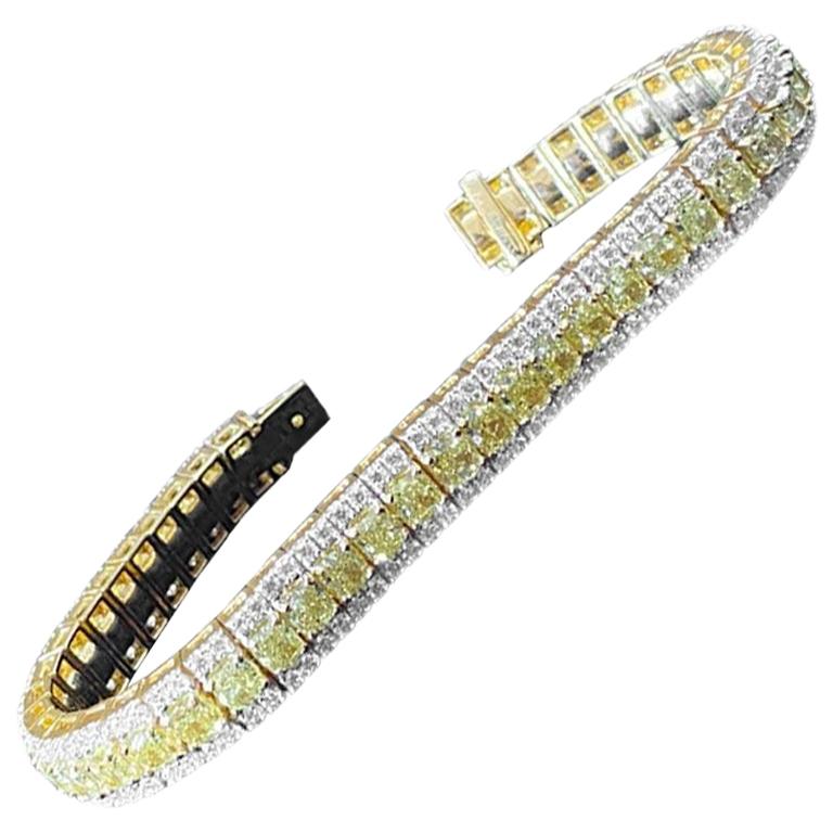 Bracelet tennis de créatrice en or 18 carats avec diamants jaunes et blancs taille coussin pour elle