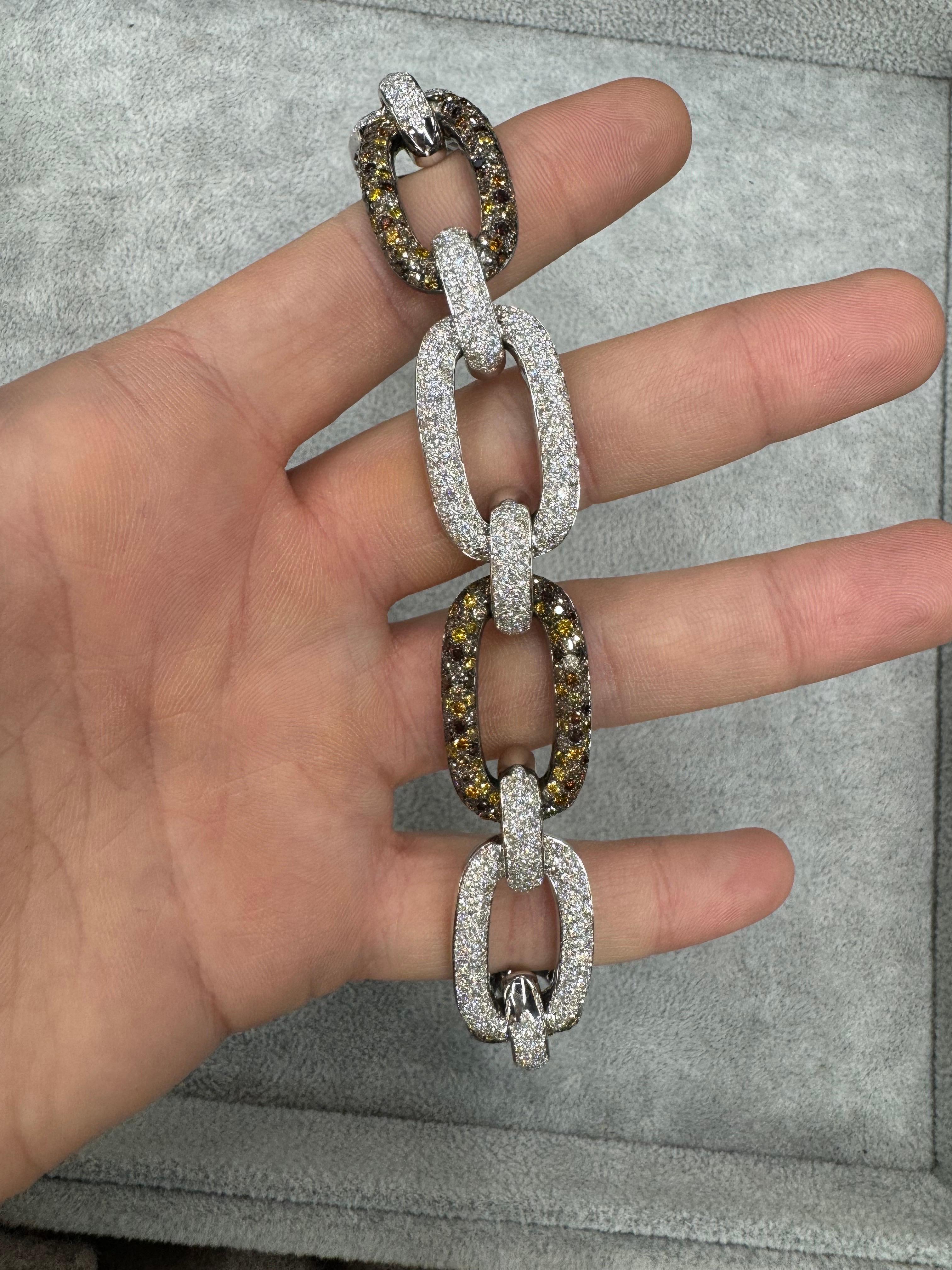Women's Designer Yeprem Diamond Champagne Link Bracelet 27.93 Carats 18 Karat White Gold For Sale