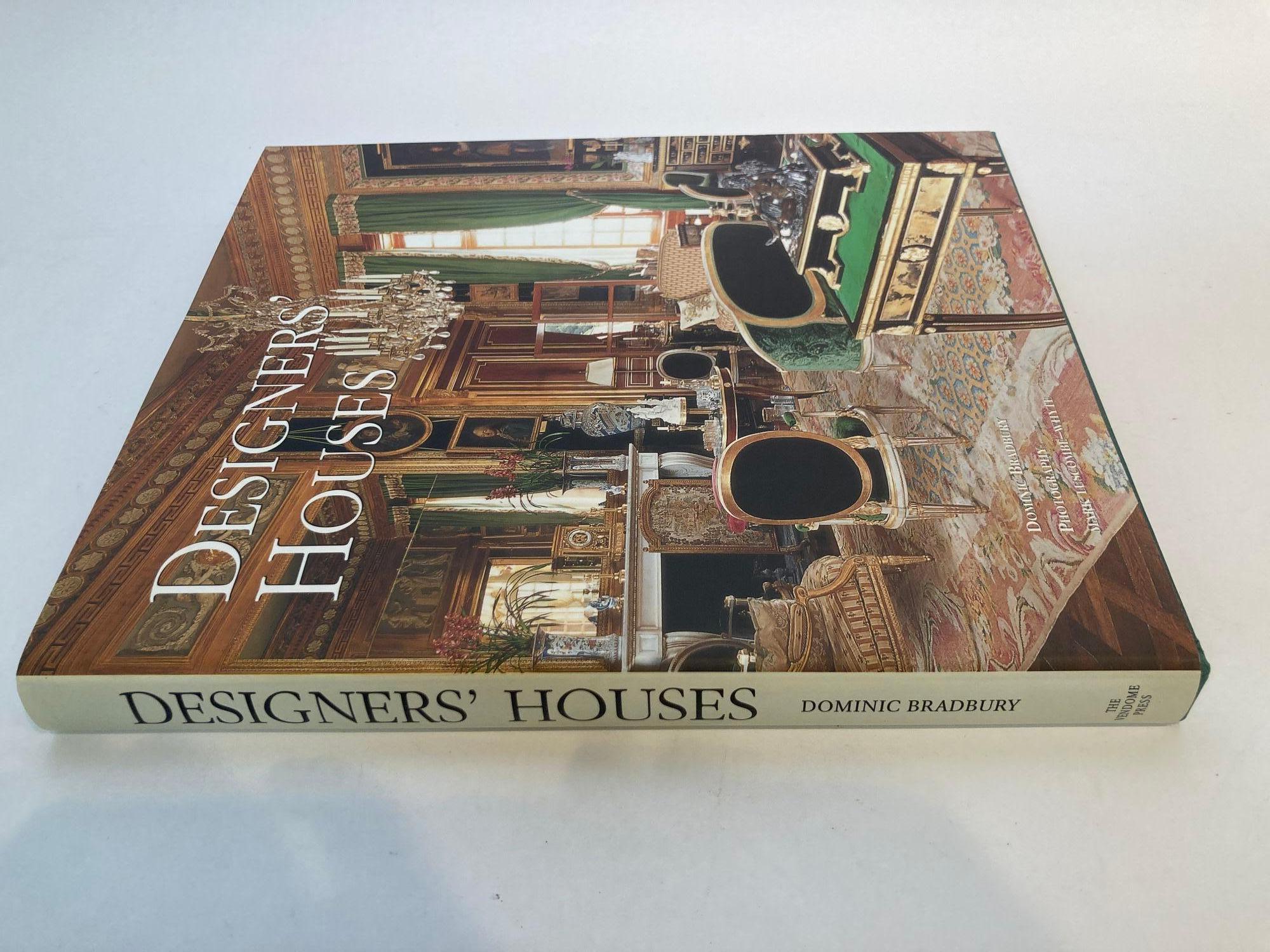 Papier Livre à couverture rigide Designers' Houses, première édition par Dominic Bradbury 2001 en vente