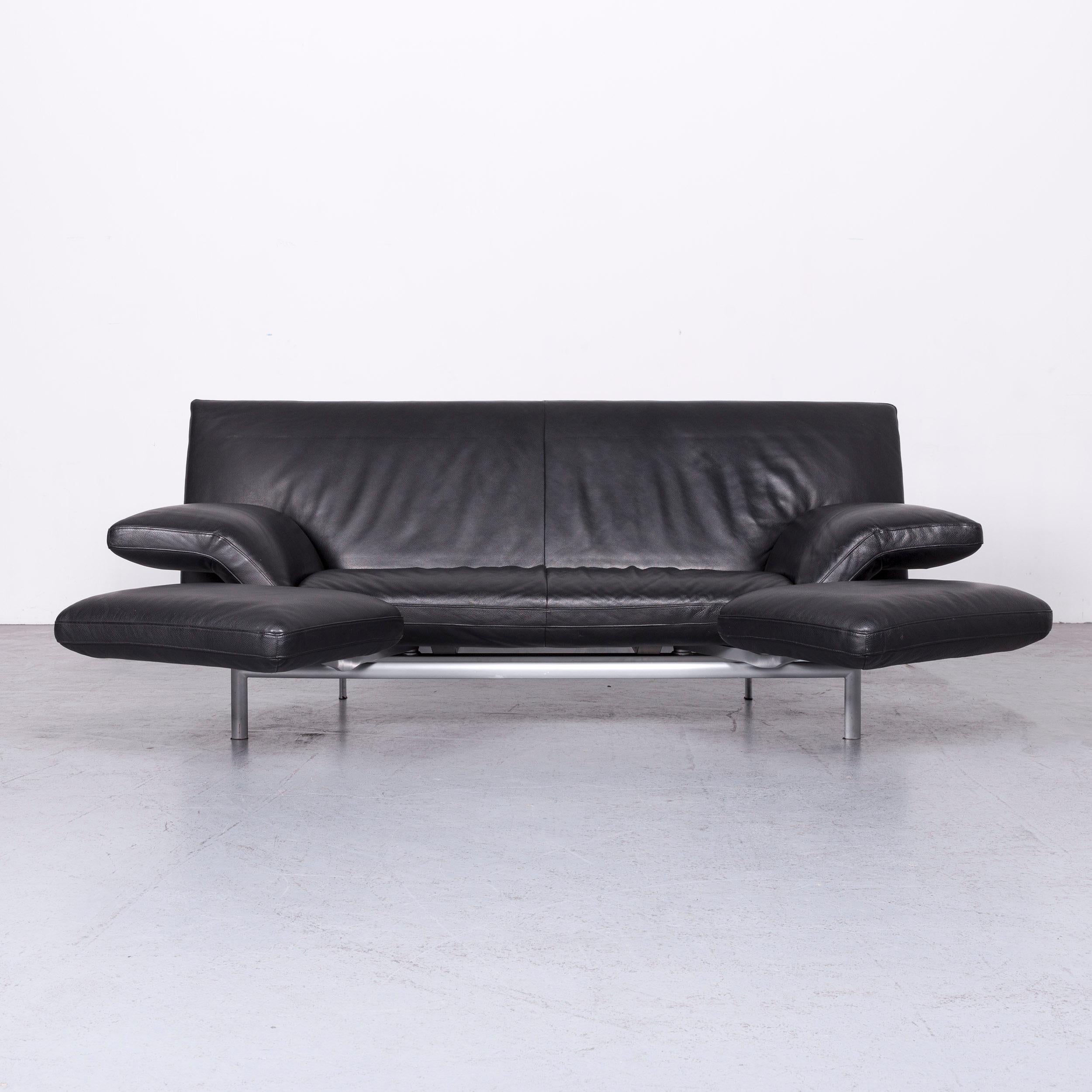 Designo Flyer Designer Leder-Sofa mit schwarzer Dreisitzer-Kommode und Funktion im Zustand „Gut“ in Cologne, DE