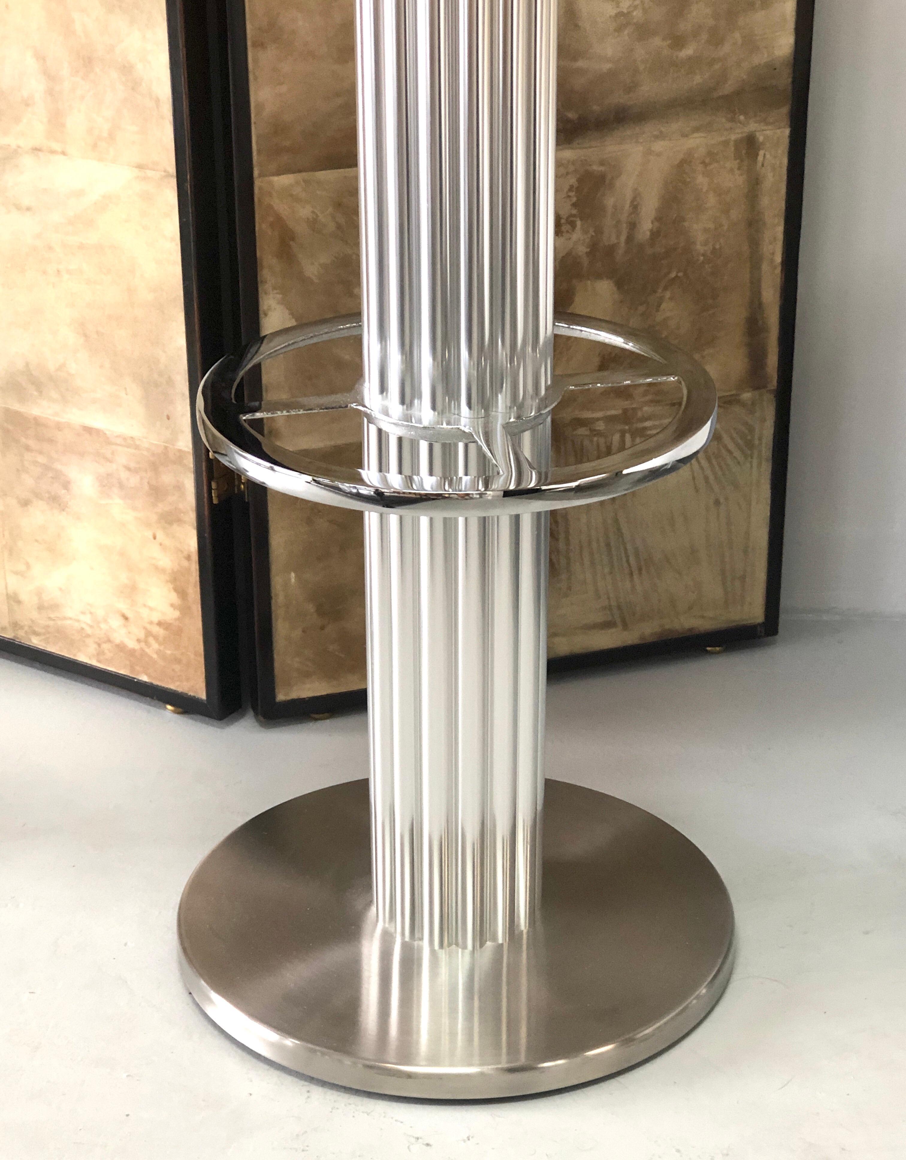 Designs for Leisure Pair of Tall Swivel Barstools In Good Condition In Miami, FL