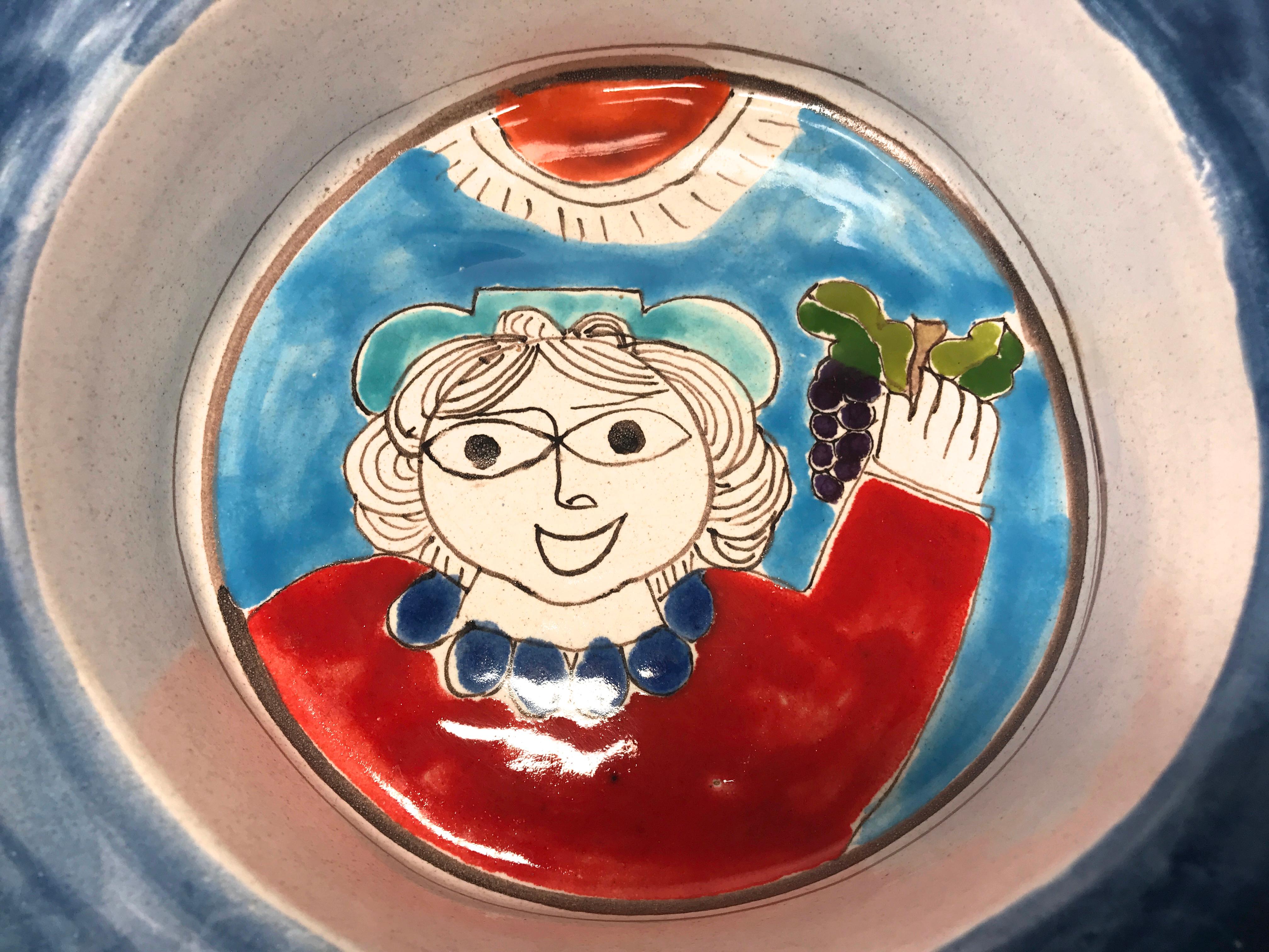 DeSimone Hand Painted 'Happy Grape Lady' Italian Ceramic Square Heavy Deep Dish  In Good Condition For Sale In Rothley, Leicestershire