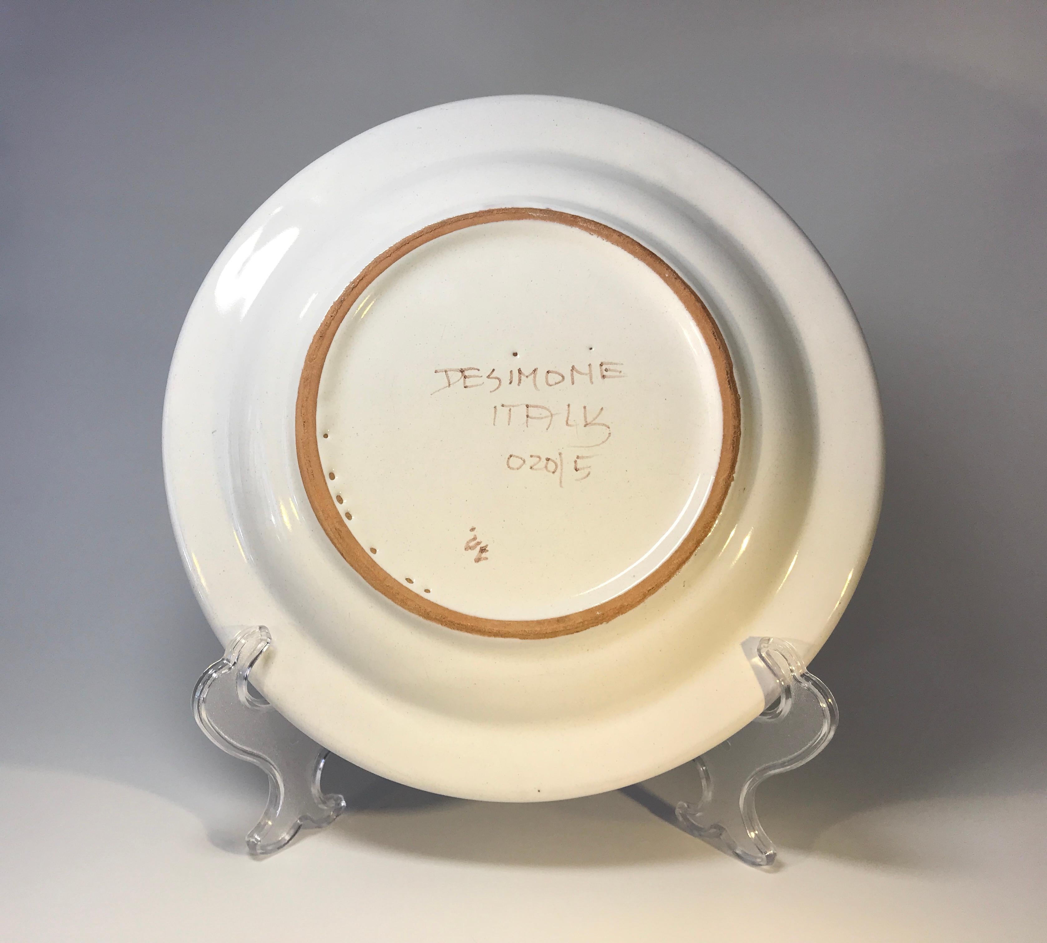 DeSimone de Italia, Plato de Cerámica Pintado a Mano Brillante Feliz, Sonriente, Años 60 siglo XX en venta