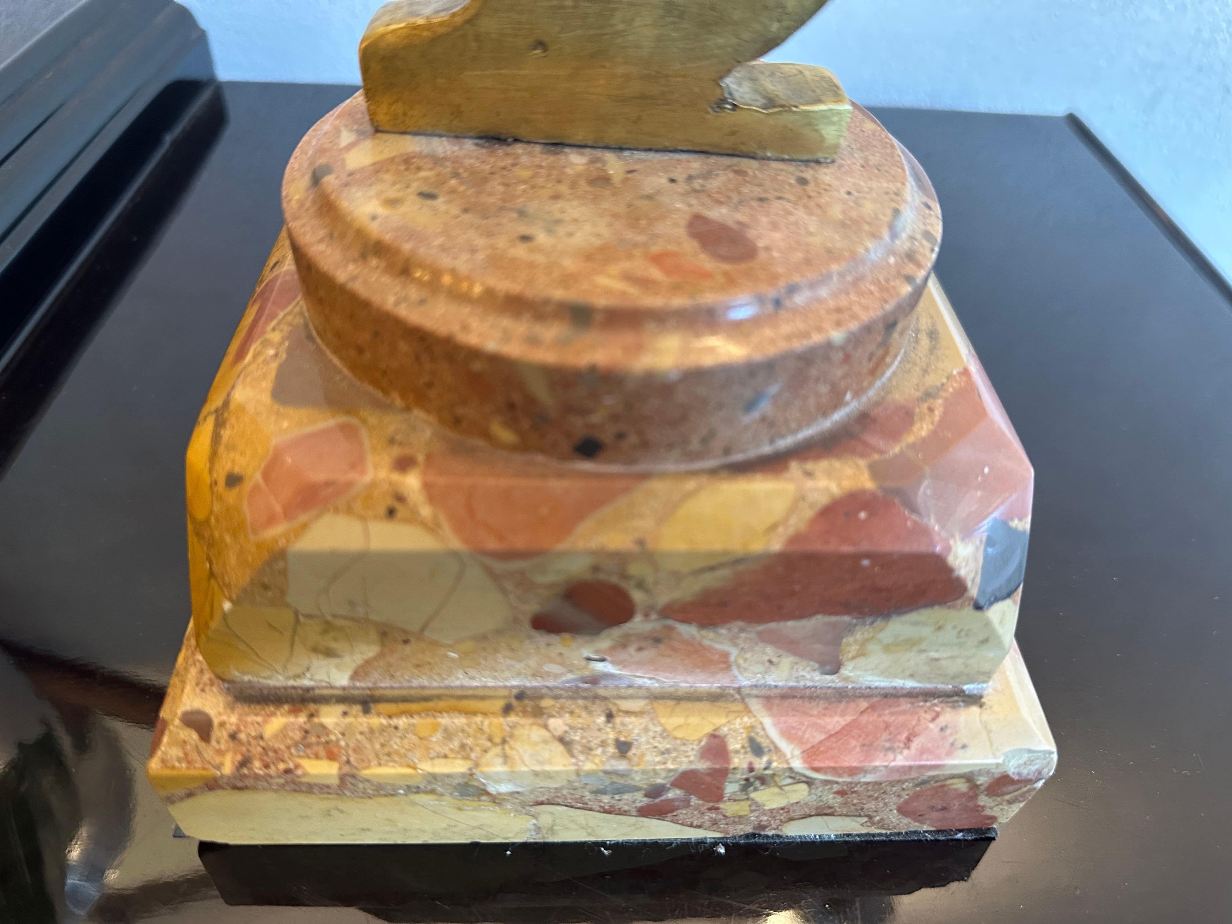Mid-Century moderno Design: Carlos de Lamota,  Materiali: Bronzo e marmo, Stile: Art Deco in vendita
