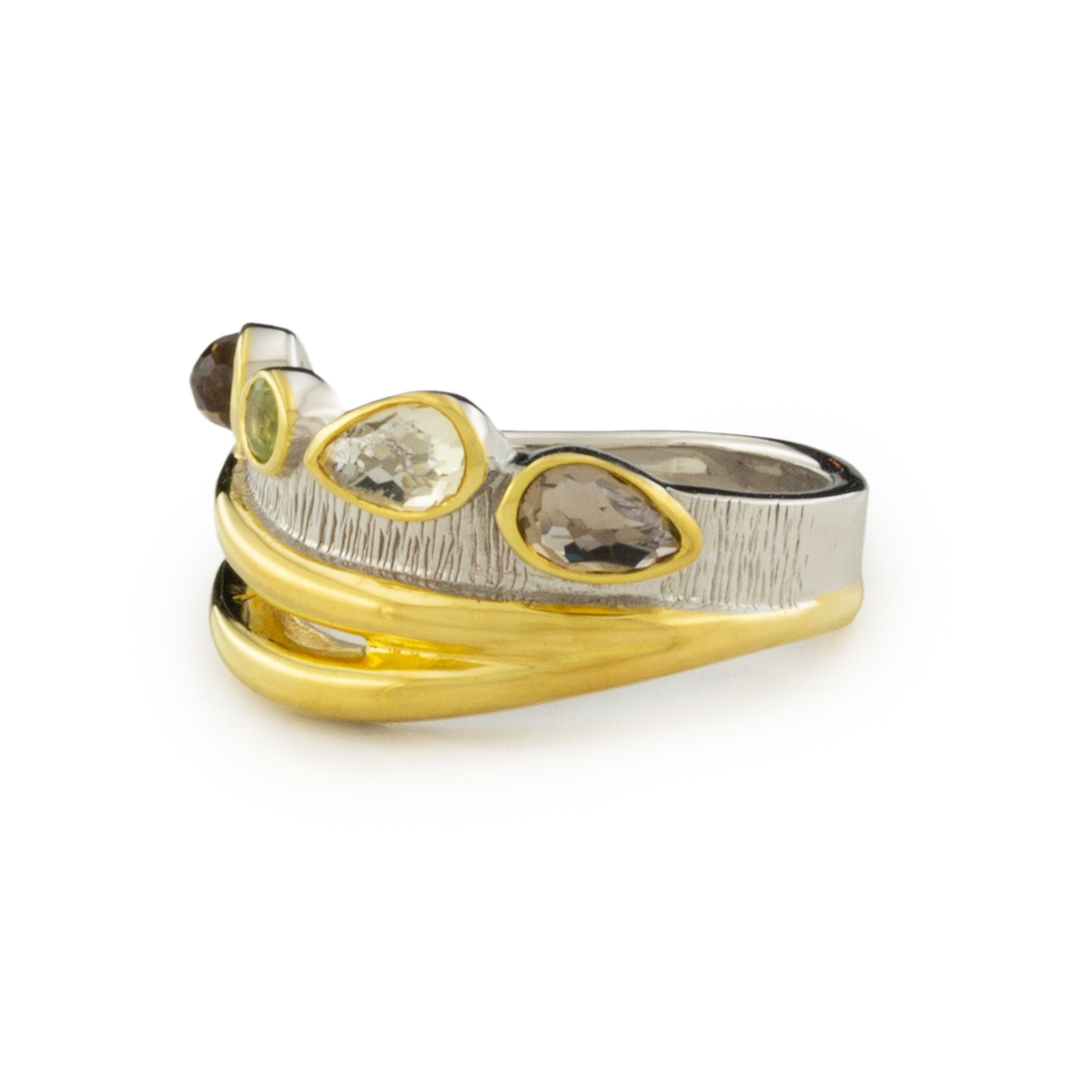 For Sale:  Desire Cocktail Ring in 18K White Gold and Yellow Gold in Topaz 5