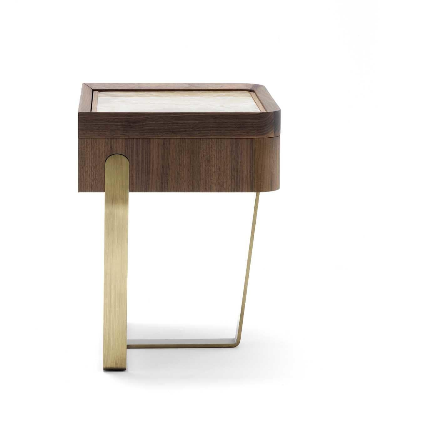 Italian Desirè Nightstand 