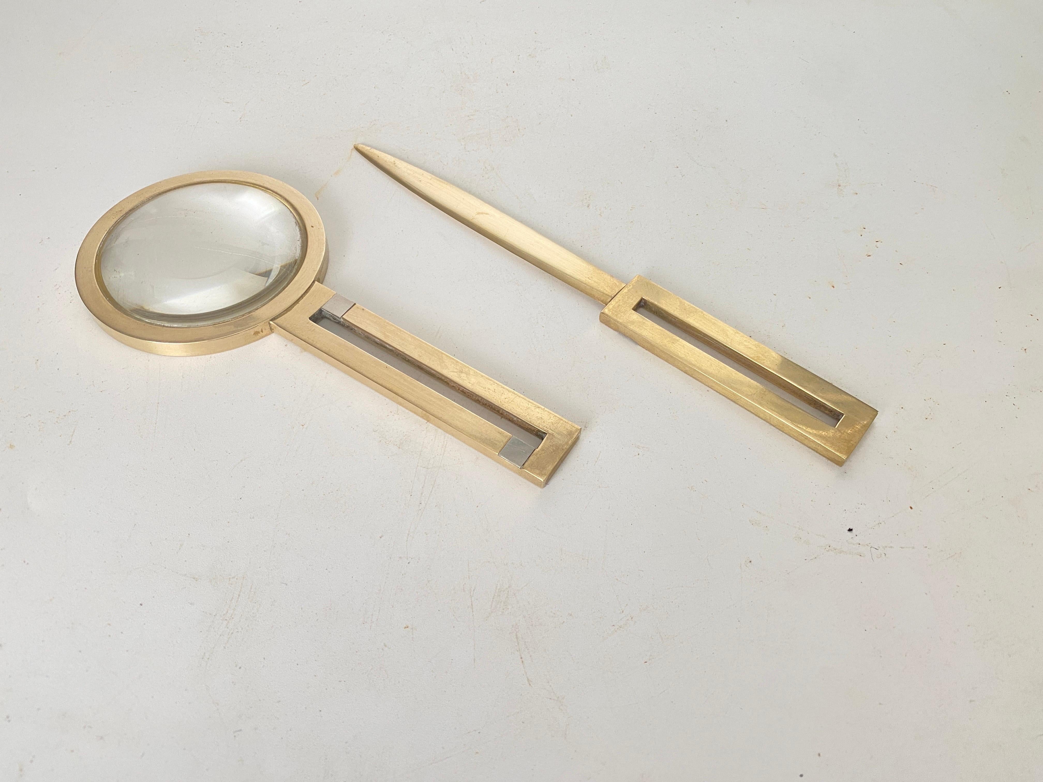 Desk Accessories Magnifying Glass and Letter Opener Desk Set with 1970 For Sale 4