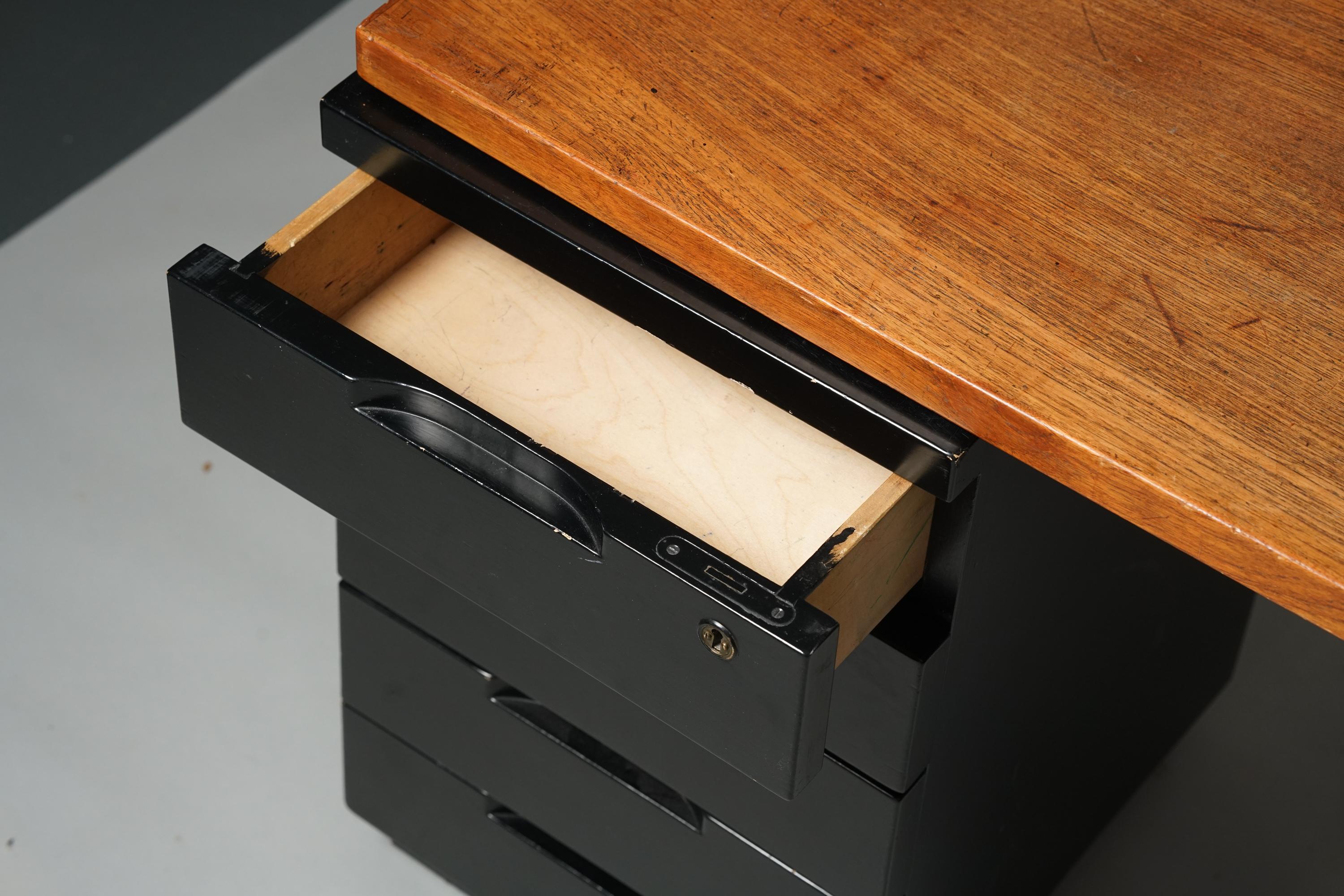 Wood Desk, Alvar Aalto, Artek, 1950/1960s For Sale