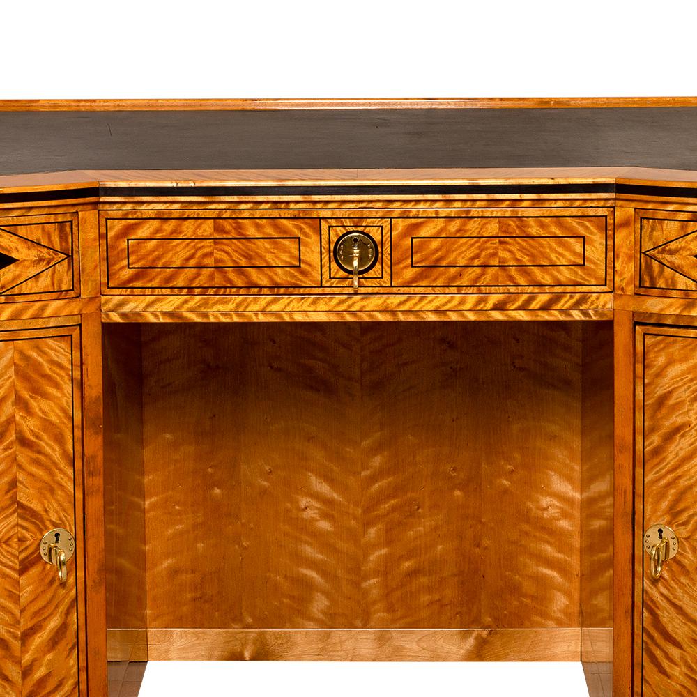 Desk and Armchair Bruno Paul Austrian Jugendstil Birch and Pearwood circa 1907 For Sale 5