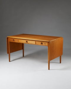 Desk “AT 305” Designed by Hans J. Wegner for Andreas Tuck, Denmark, 1955