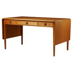Desk “AT 305” Designed by Hans J. Wegner for Andreas Tuck, Denmark, 1955