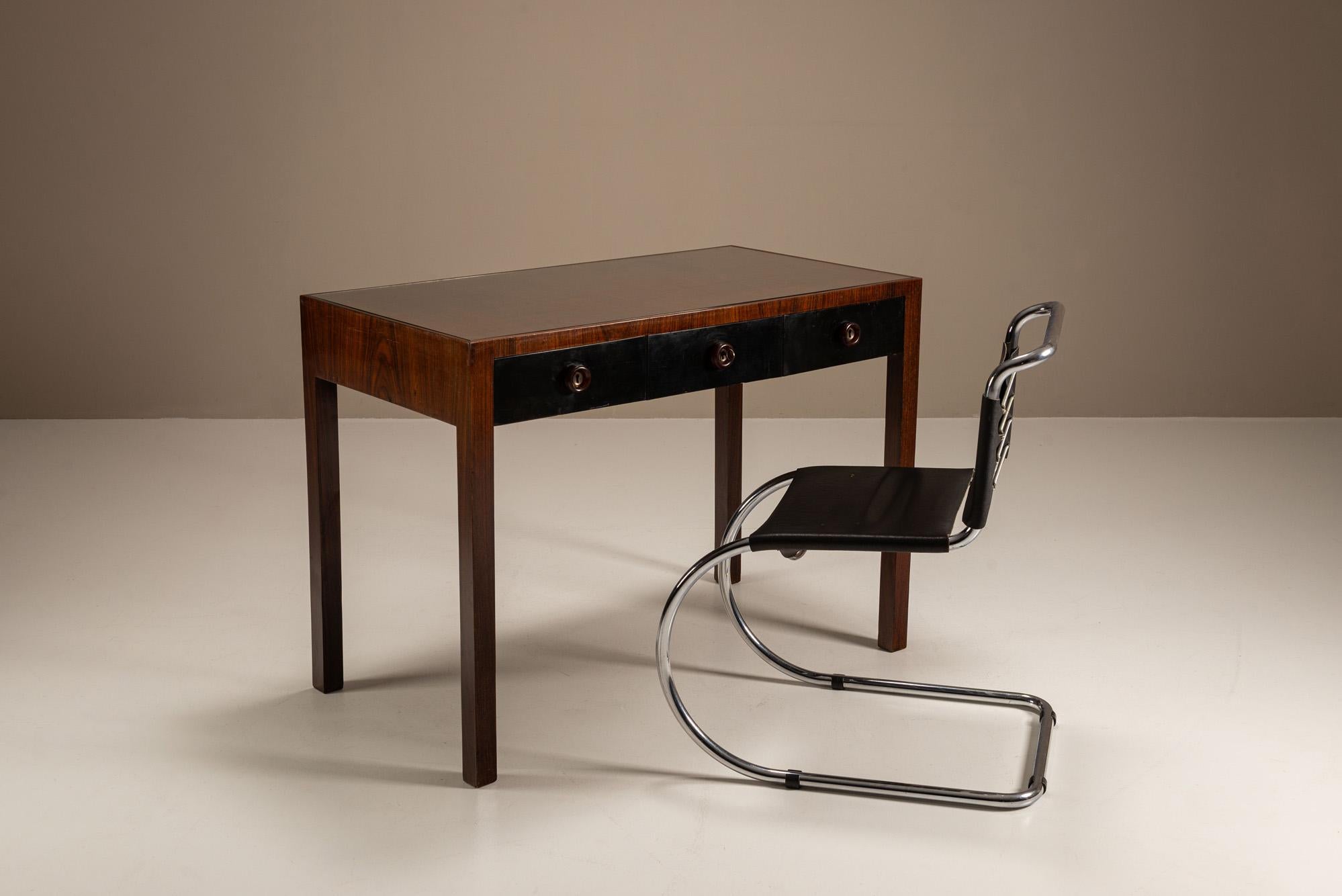 Bureau attr. à Vittorio Dassi en bois de rose, Italie 1939 en vente 1