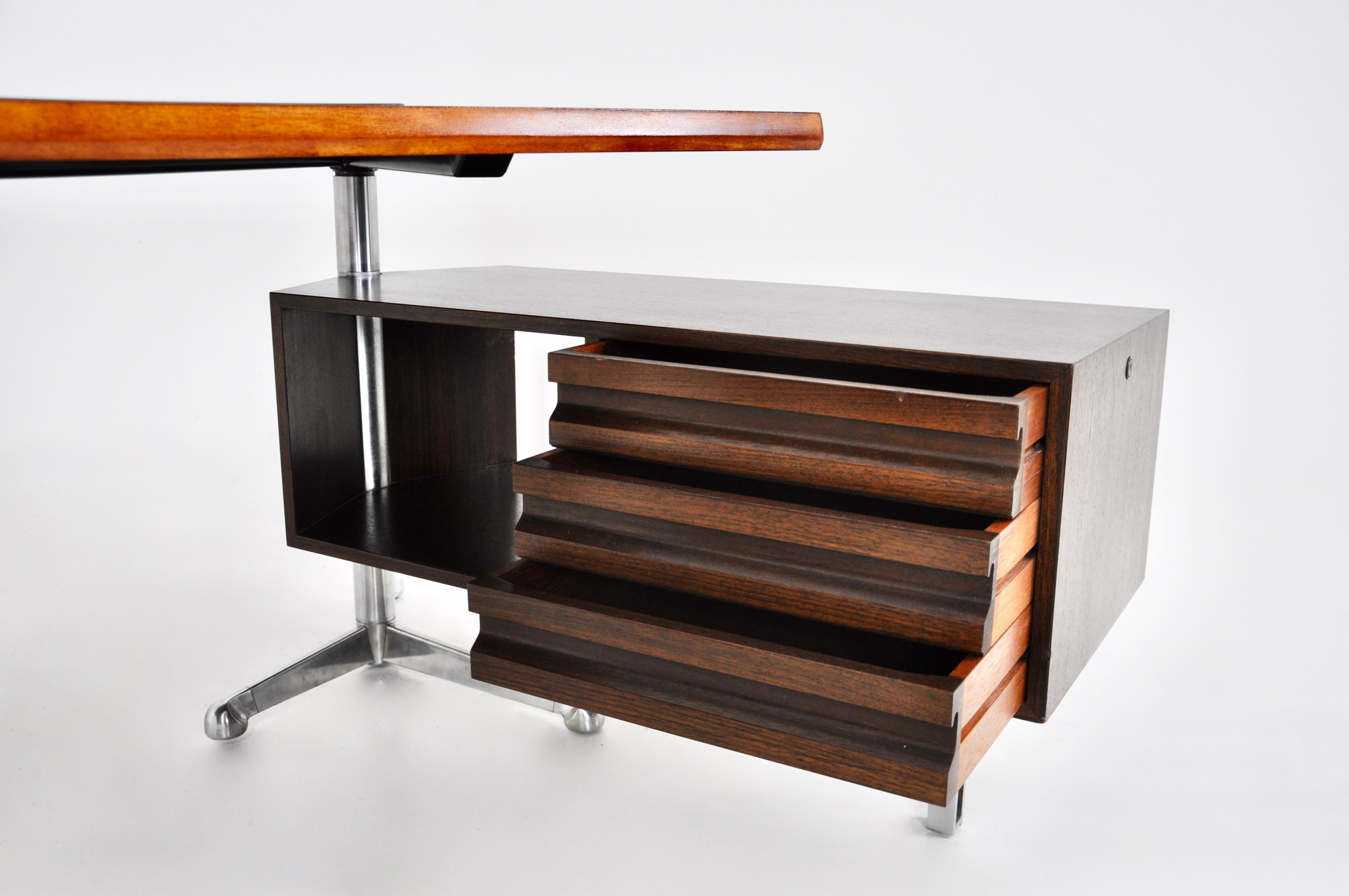 Desk Boomerang by Osvaldo Borsani for Tecno, 1960s 3