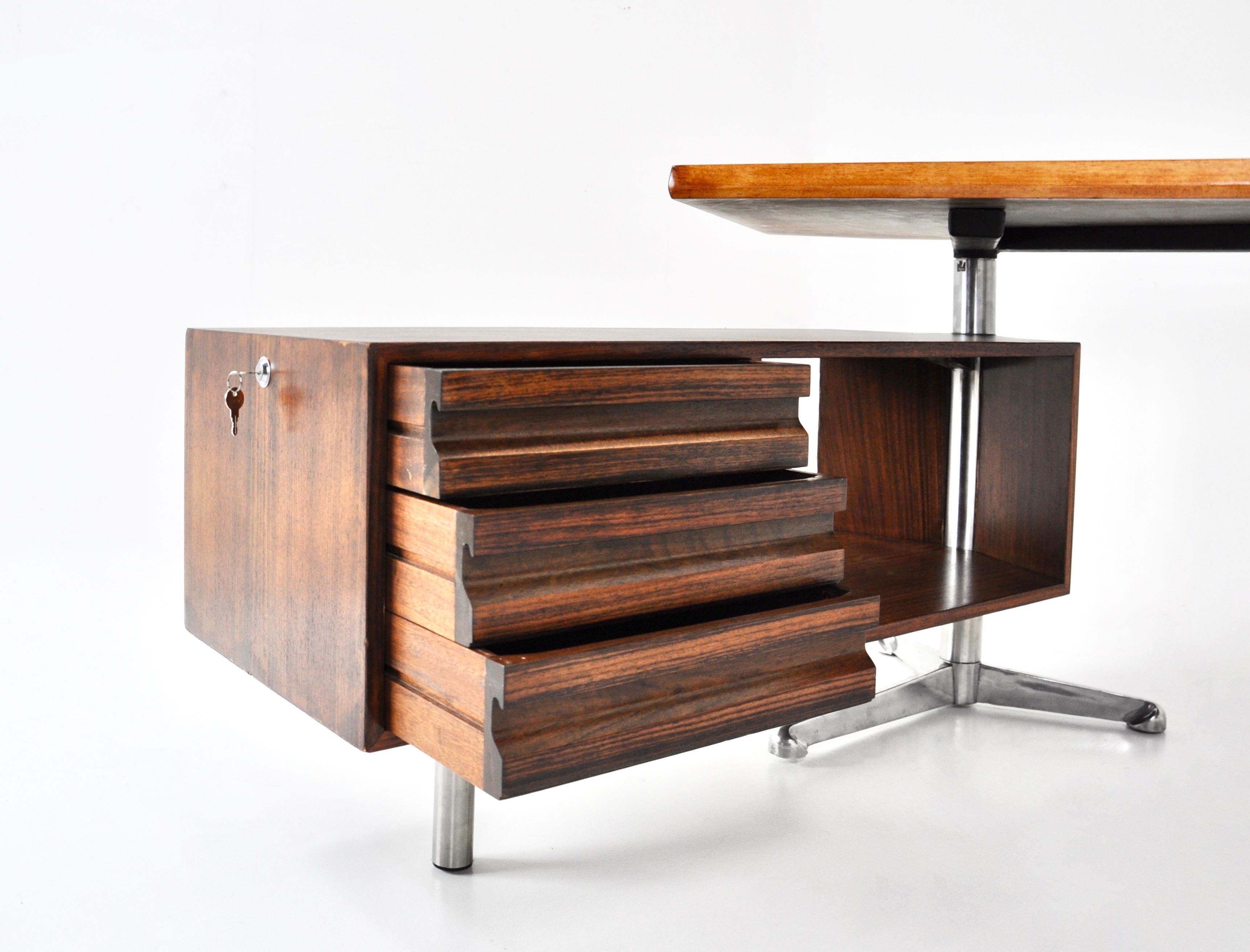Desk Boomerang by Osvaldo Borsani for Tecno, 1960s 3