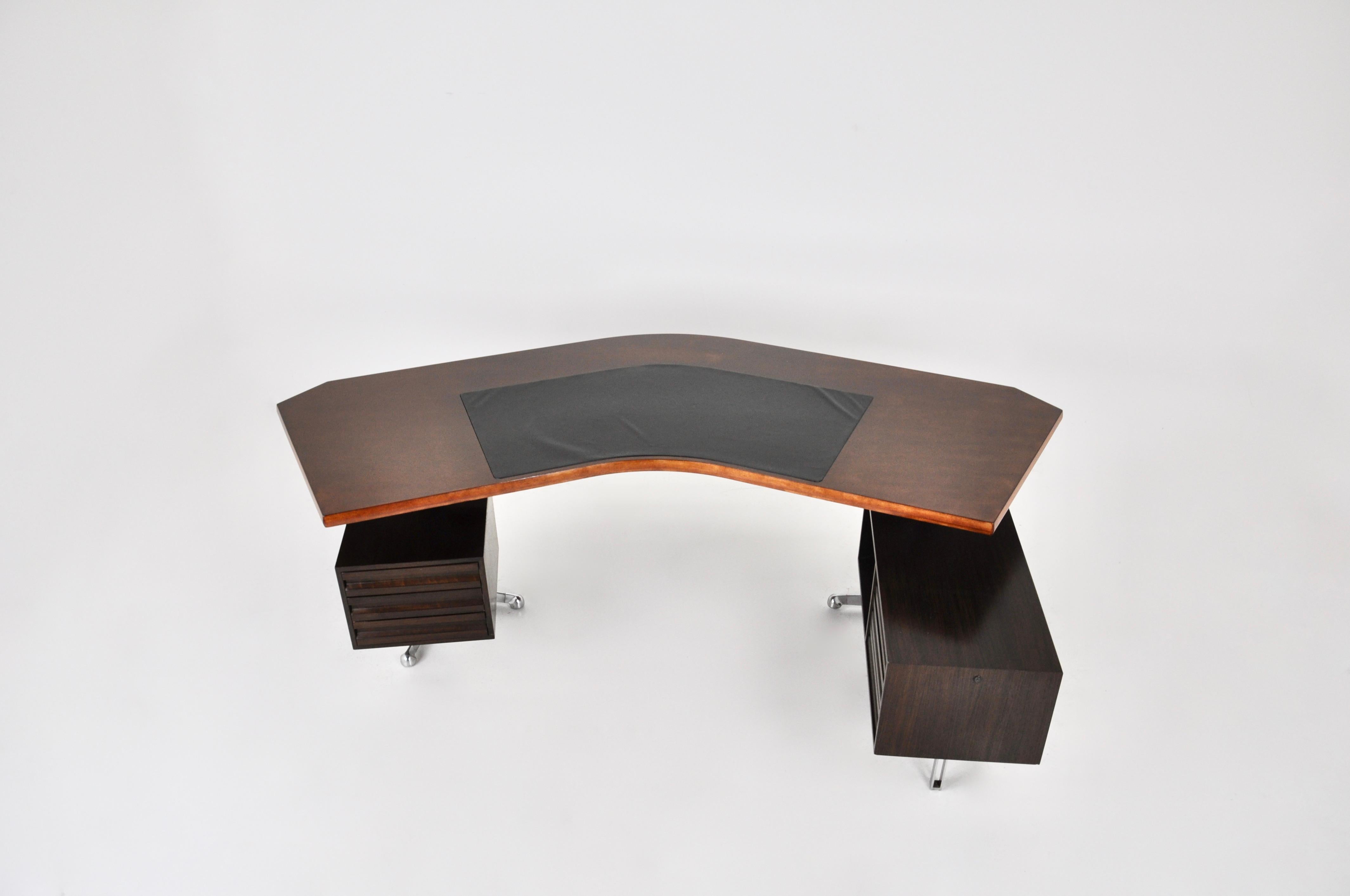 Mid-Century Modern Desk Boomerang by Osvaldo Borsani for Tecno, 1960s