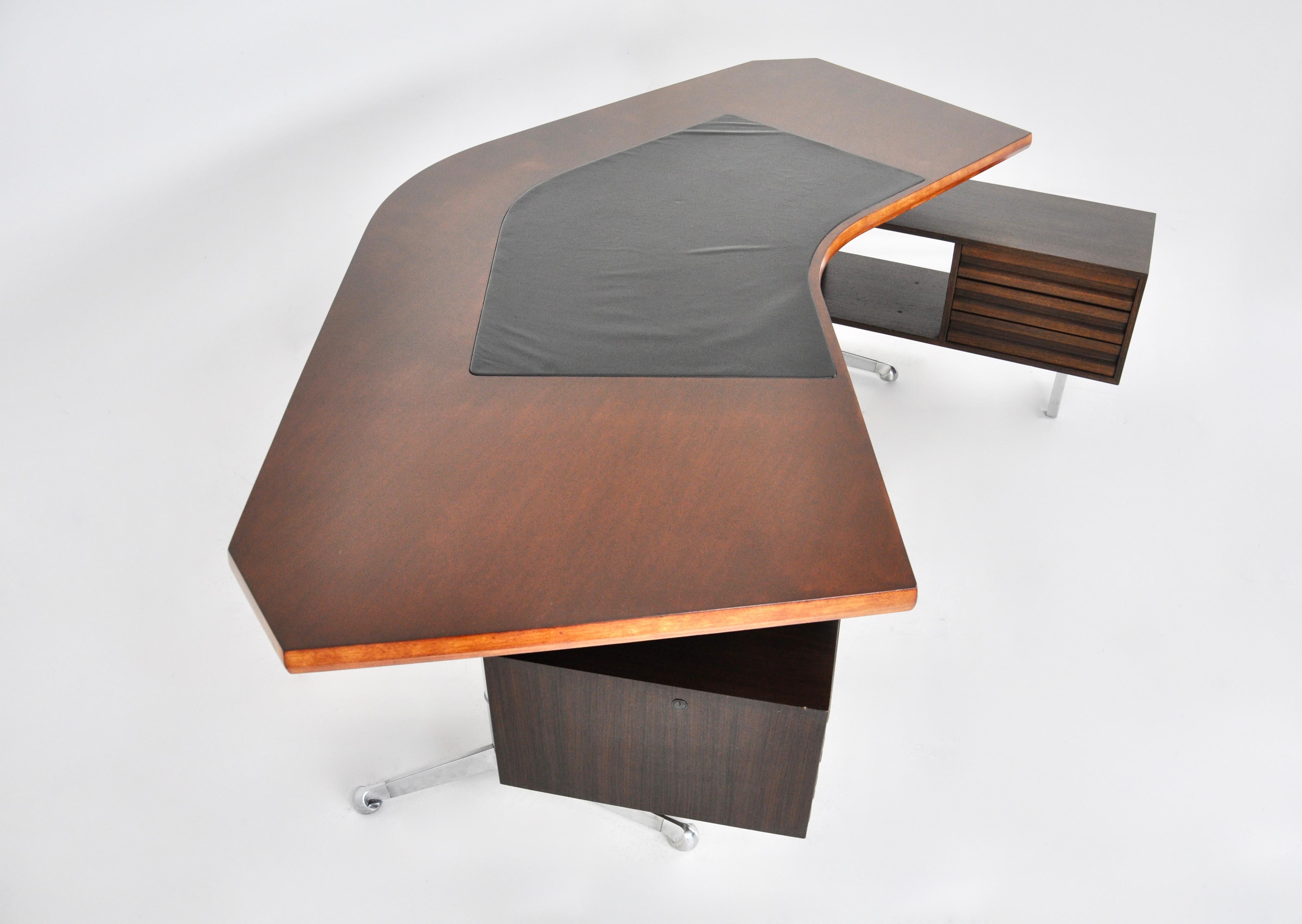 Mid-20th Century Desk Boomerang by Osvaldo Borsani for Tecno, 1960s