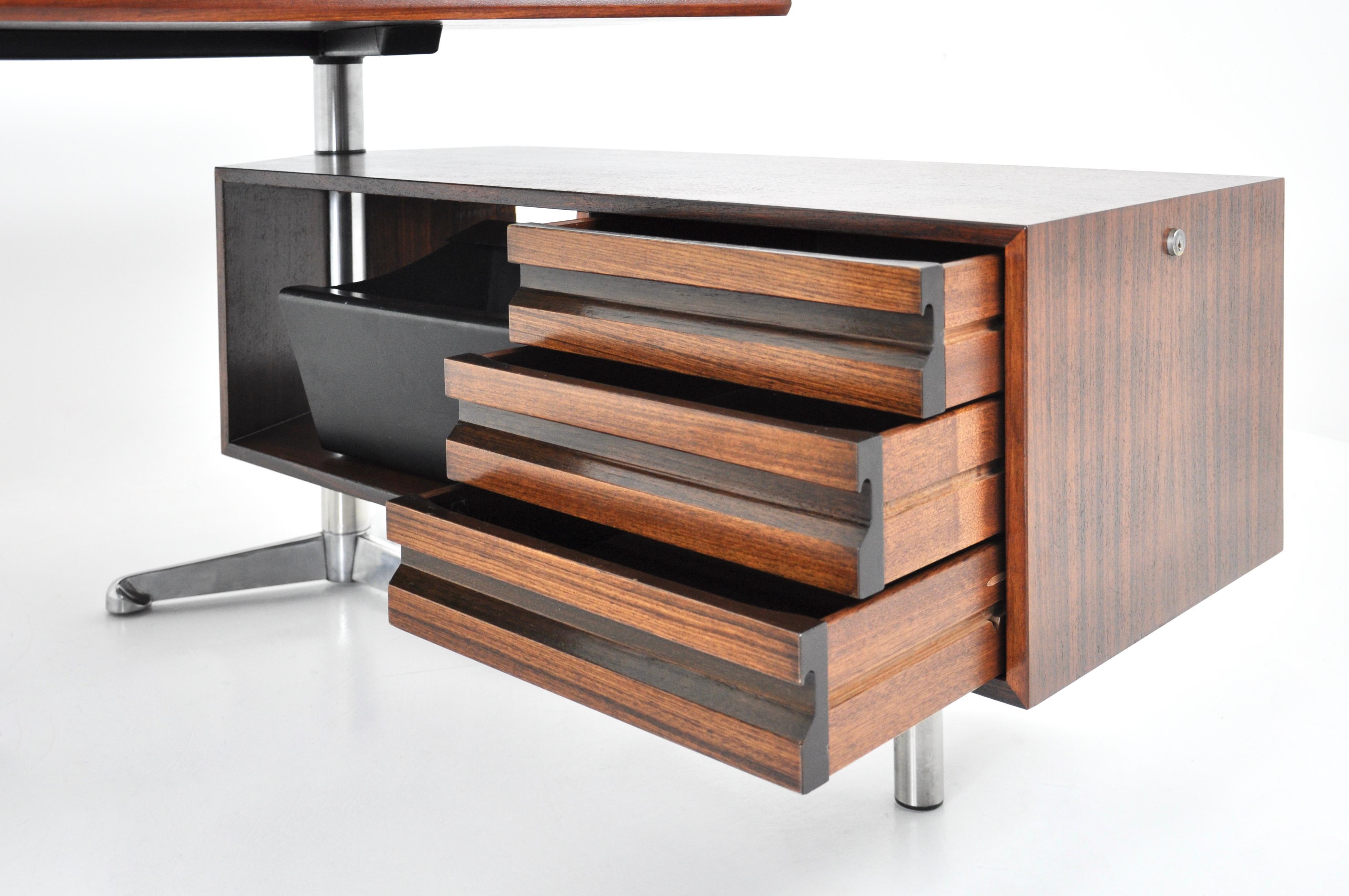 Desk Boomerang by Osvaldo Borsani for Tecno, 1960s 1