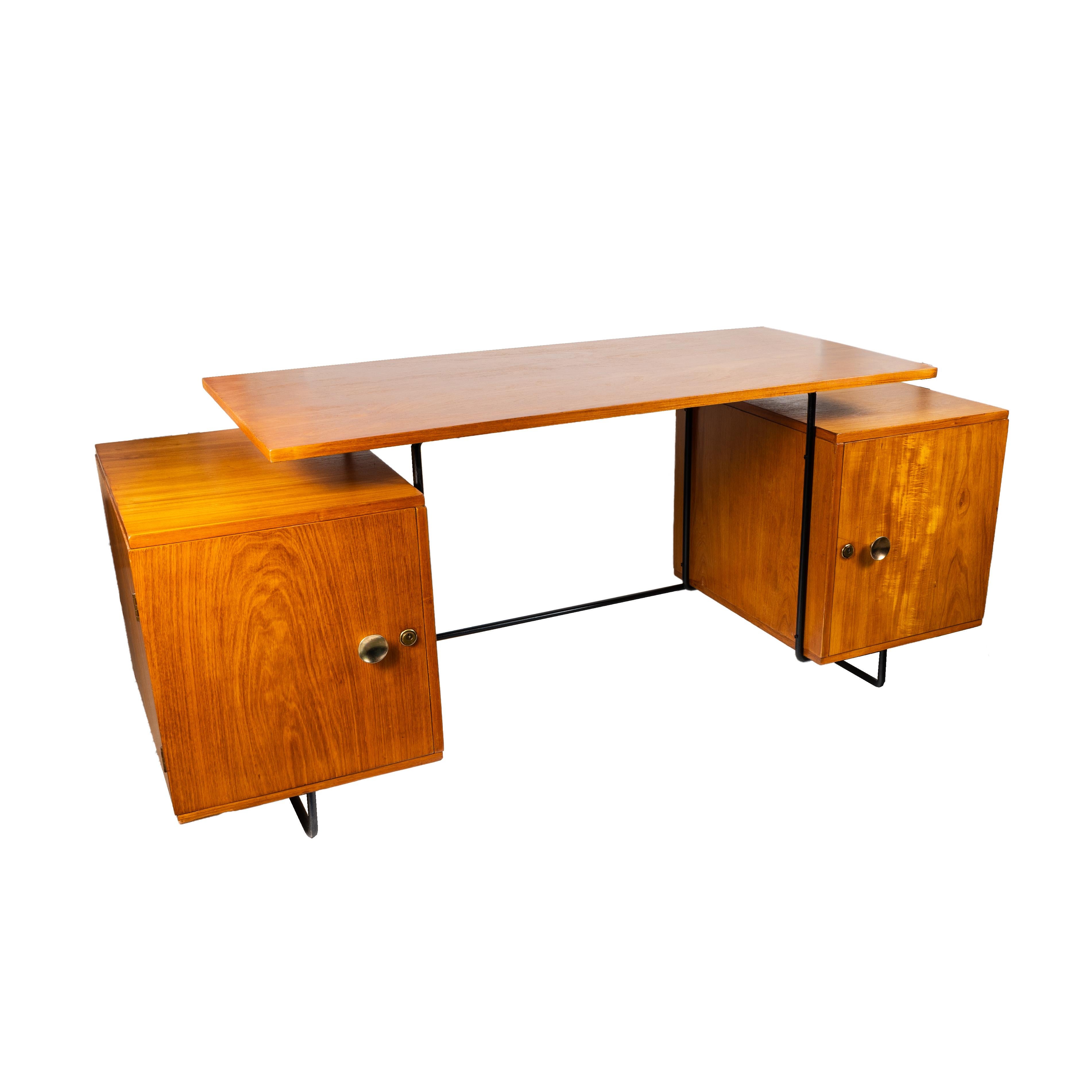Mid-Century Modern Bureau par Anonymous, Brésilien moderne du milieu du siècle, années 1950 en vente