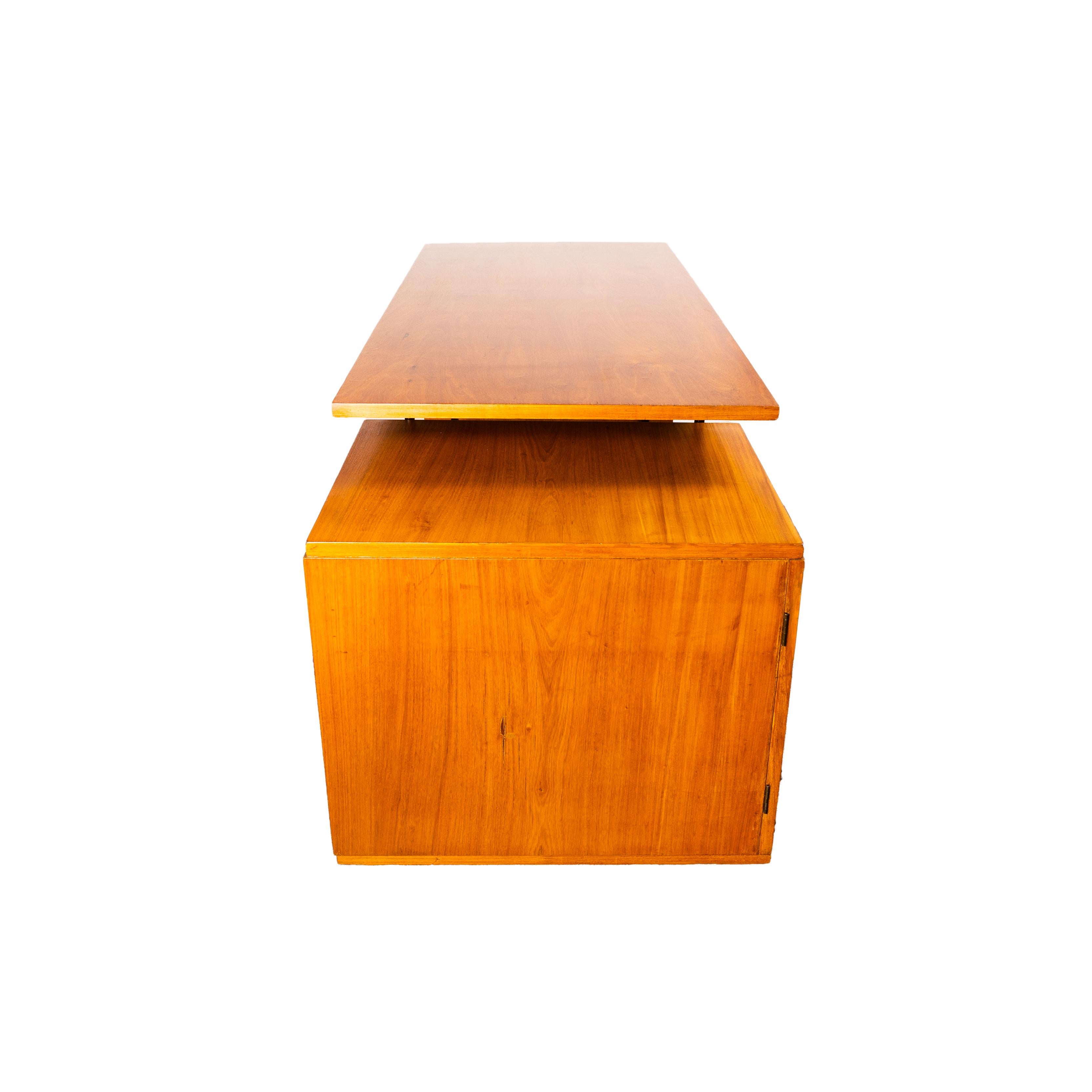 Bureau par Anonymous, Brésilien moderne du milieu du siècle, années 1950 Bon état - En vente à West Hollywood, CA