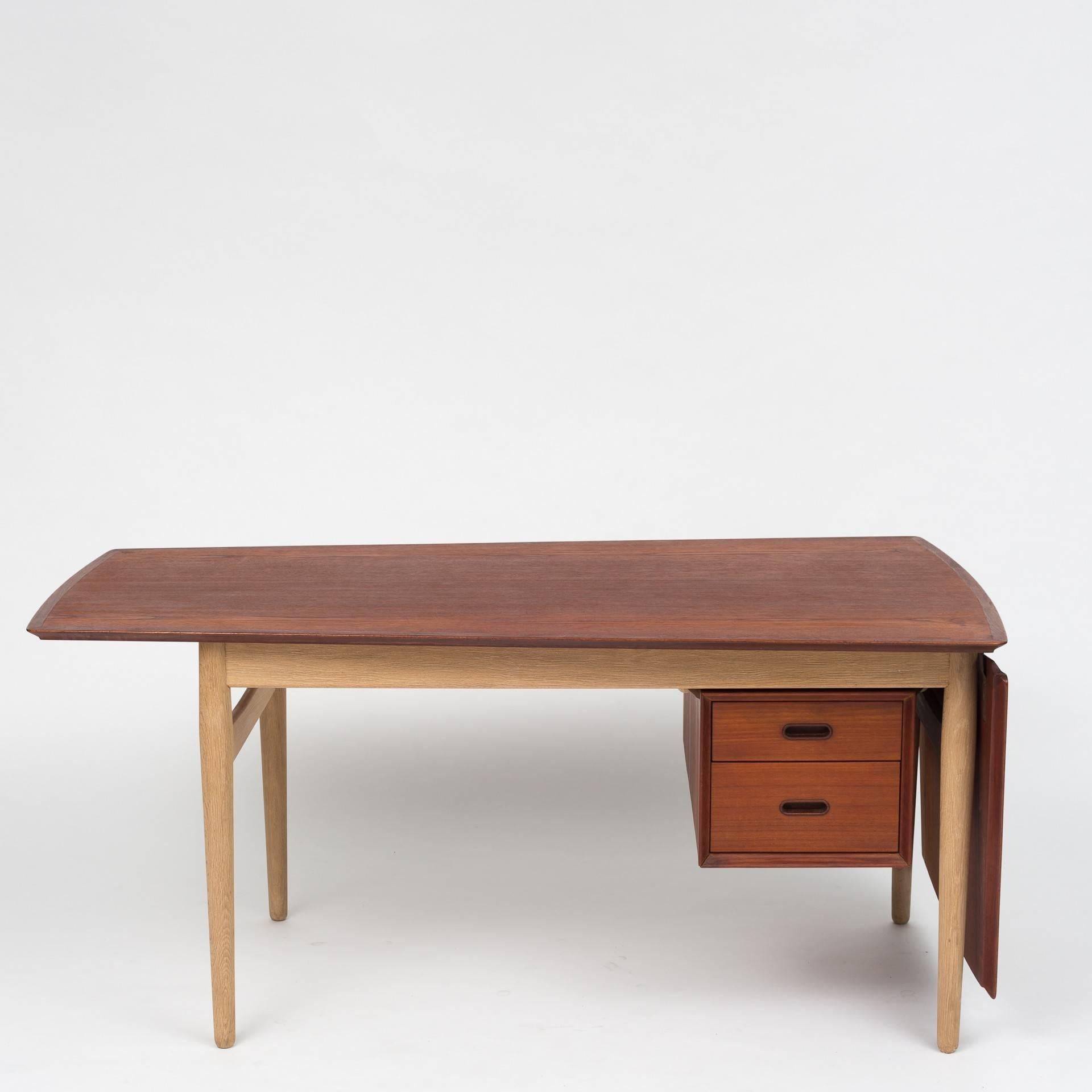 Scandinavian Modern Desk by Arne Vodder
