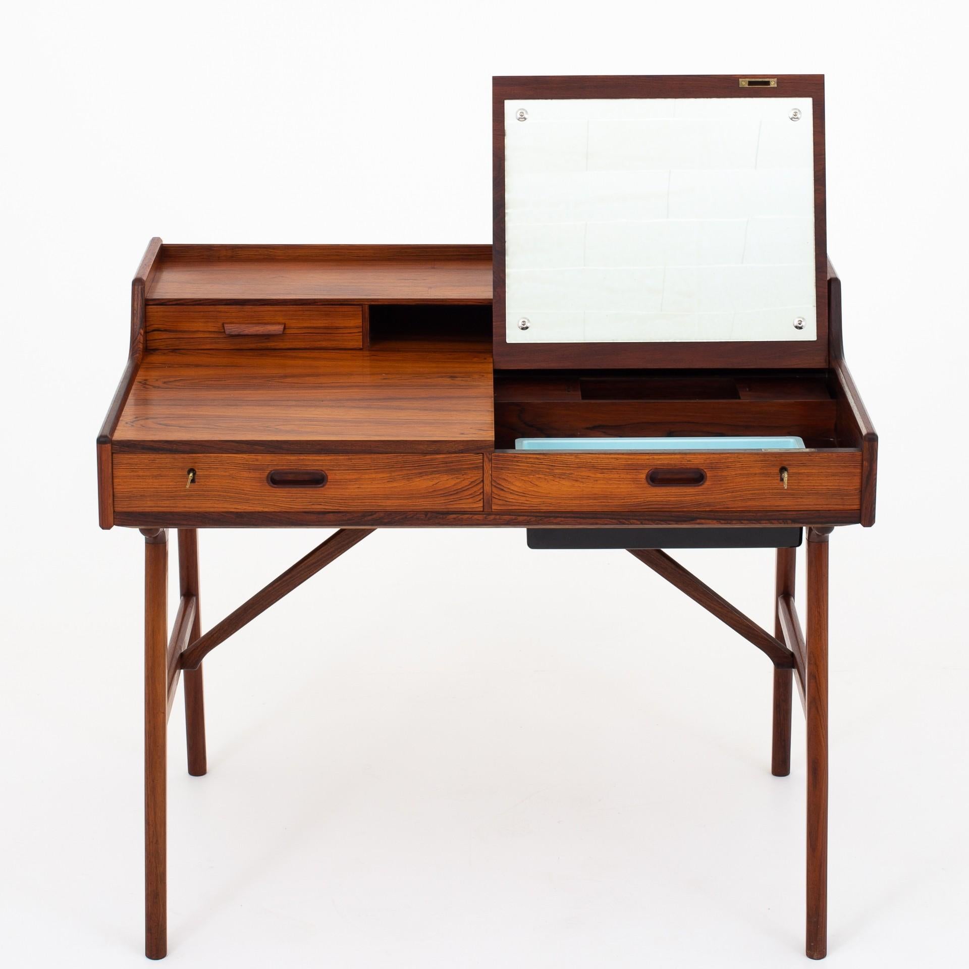 Desk by Arne Wahl-Iversen 2