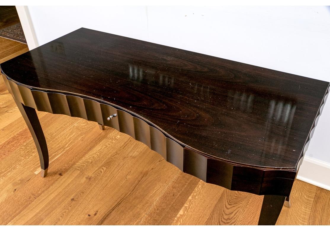Escritorio de Barbara Barry para Baker Furniture Moderno de mediados de siglo en venta