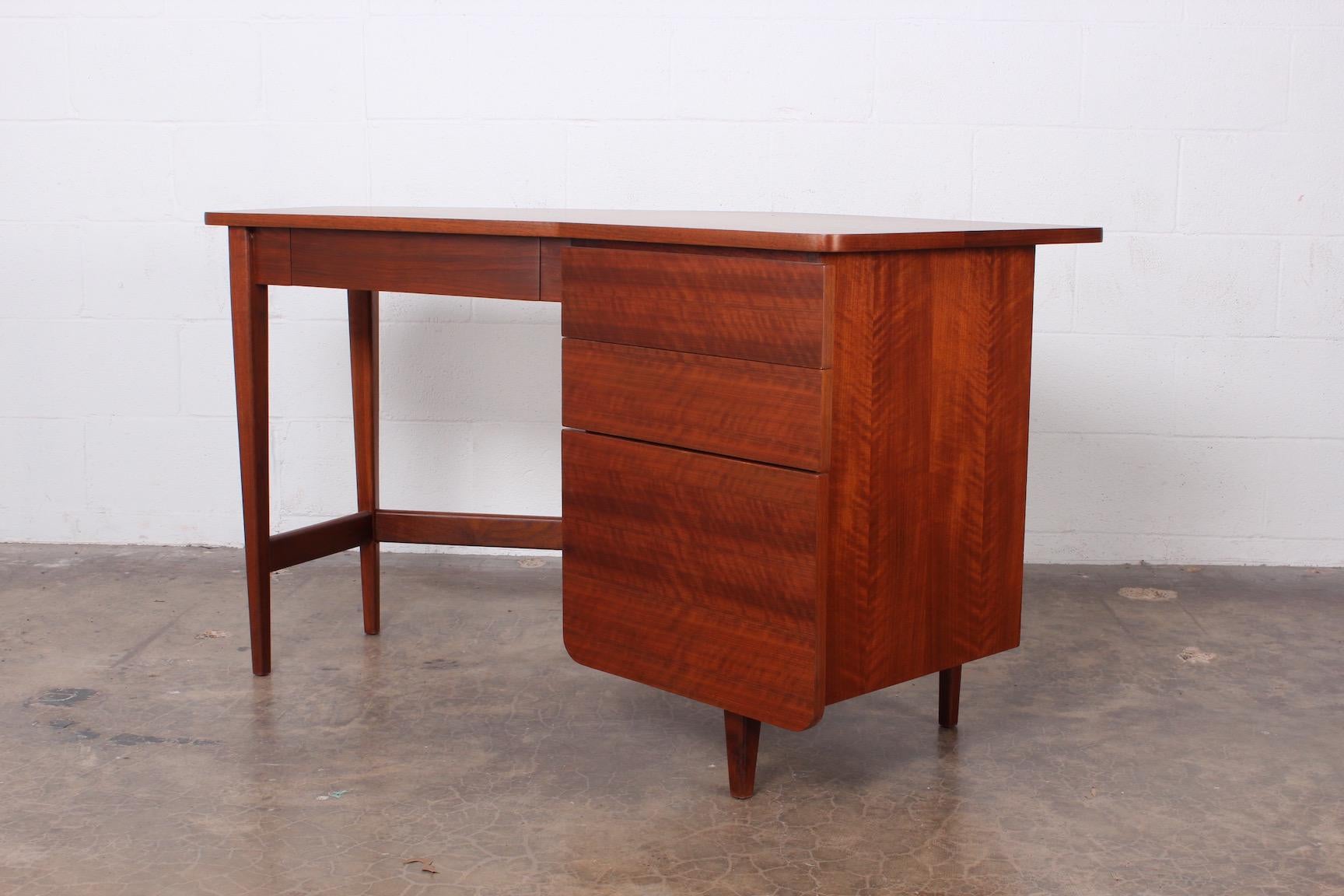 Desk by Bertha Schaefer for Singer and Sons 1