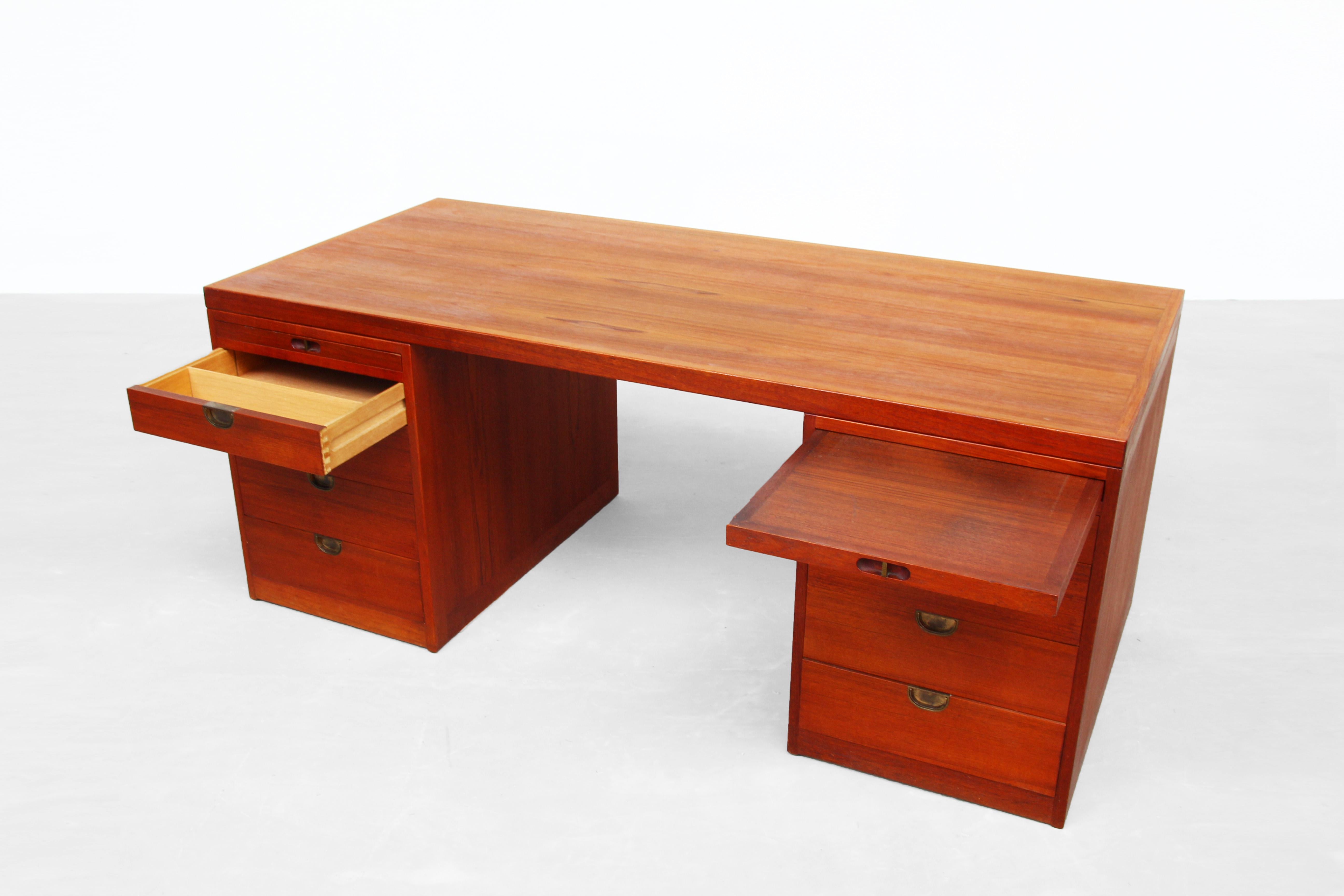 20th Century Desk by Borge Mogensen for P. Lauritsen & Søn For Sale