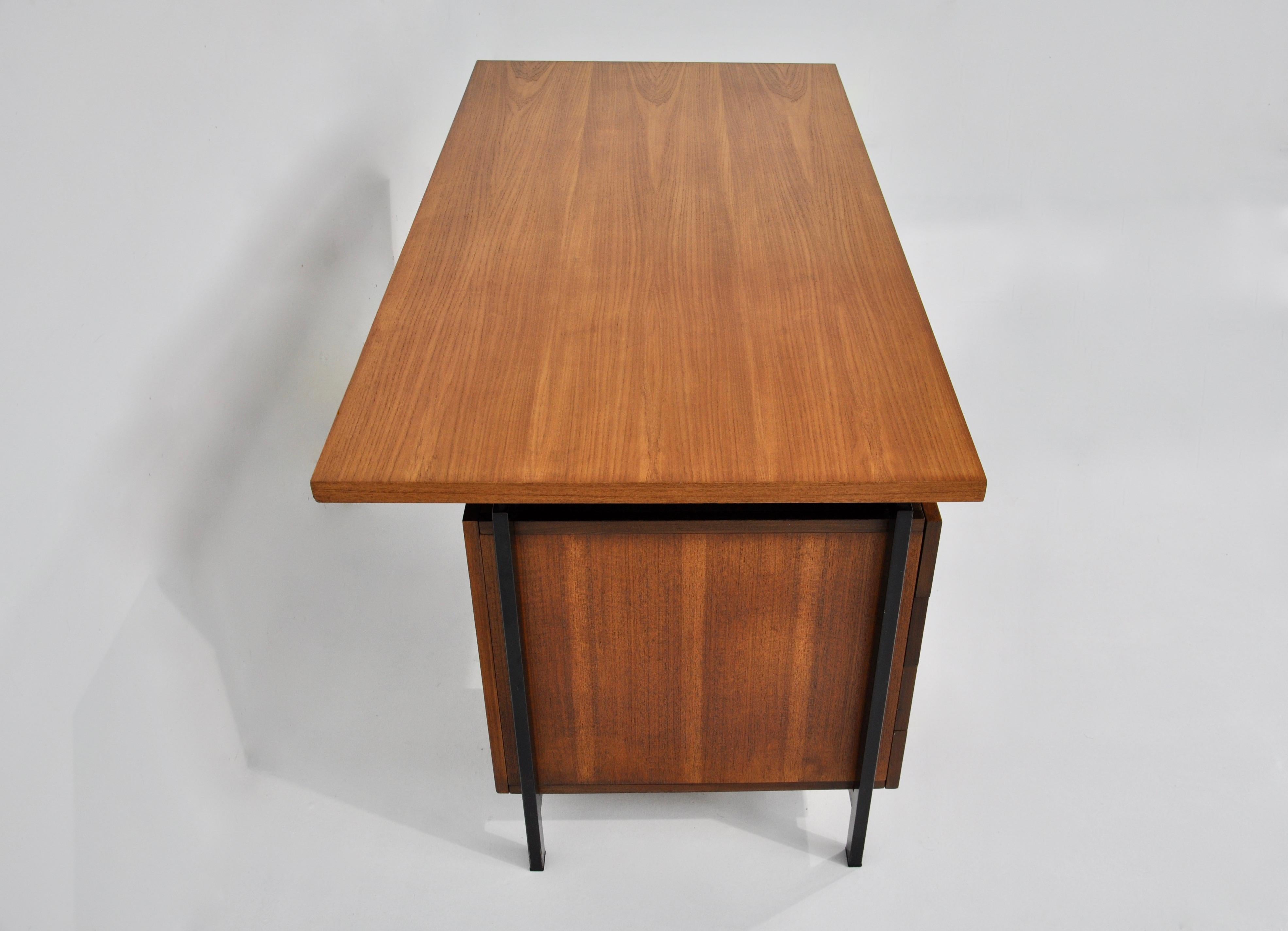 Schreibtisch von Cees Braakman für Pastoe, 1960er Jahre im Angebot 7